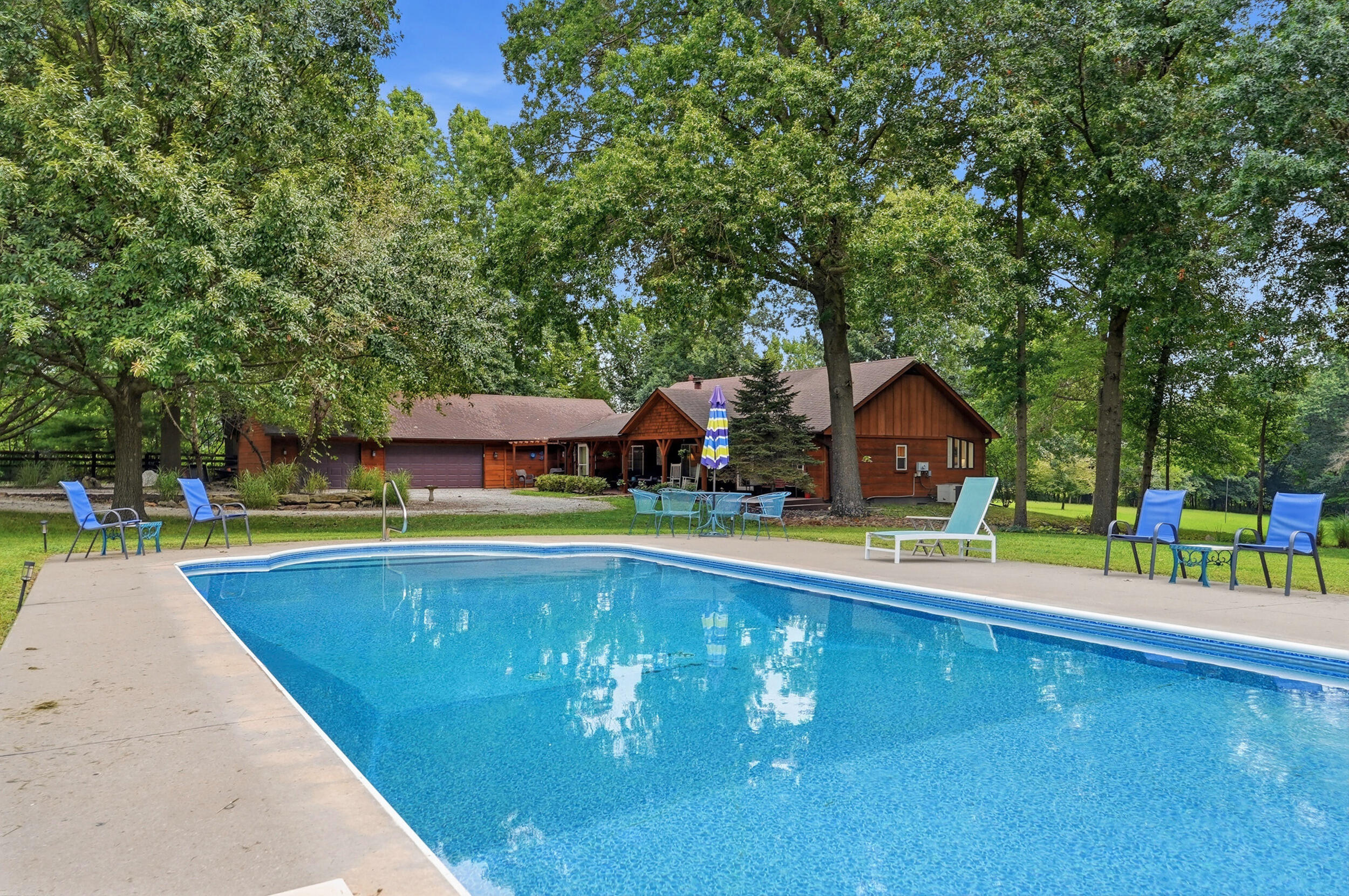 3404 S Rangeline Rd, Columbia, MO 65201 — photo 2