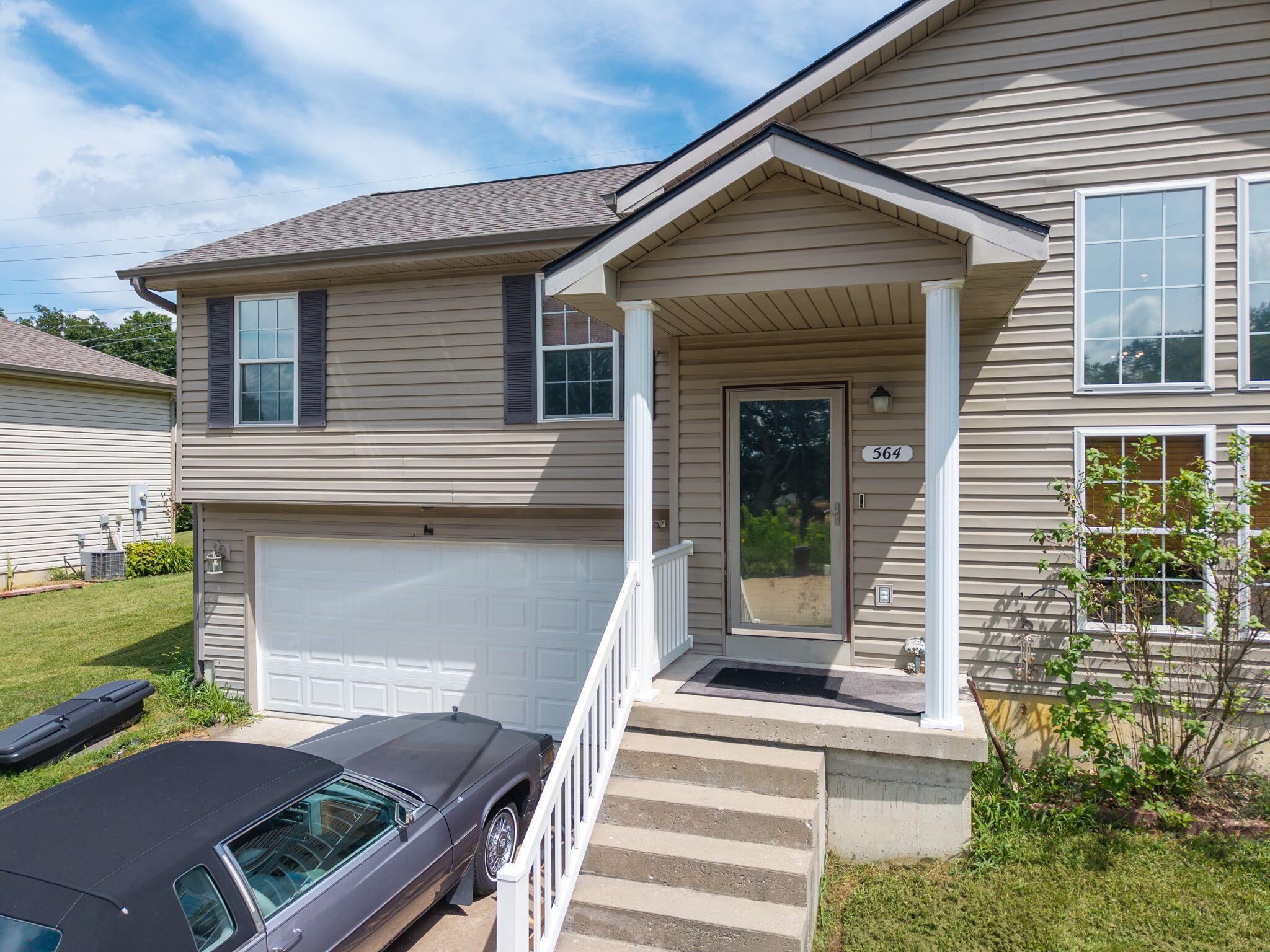 564 E Clearview Dr, Columbia, MO 65202 — photo 2