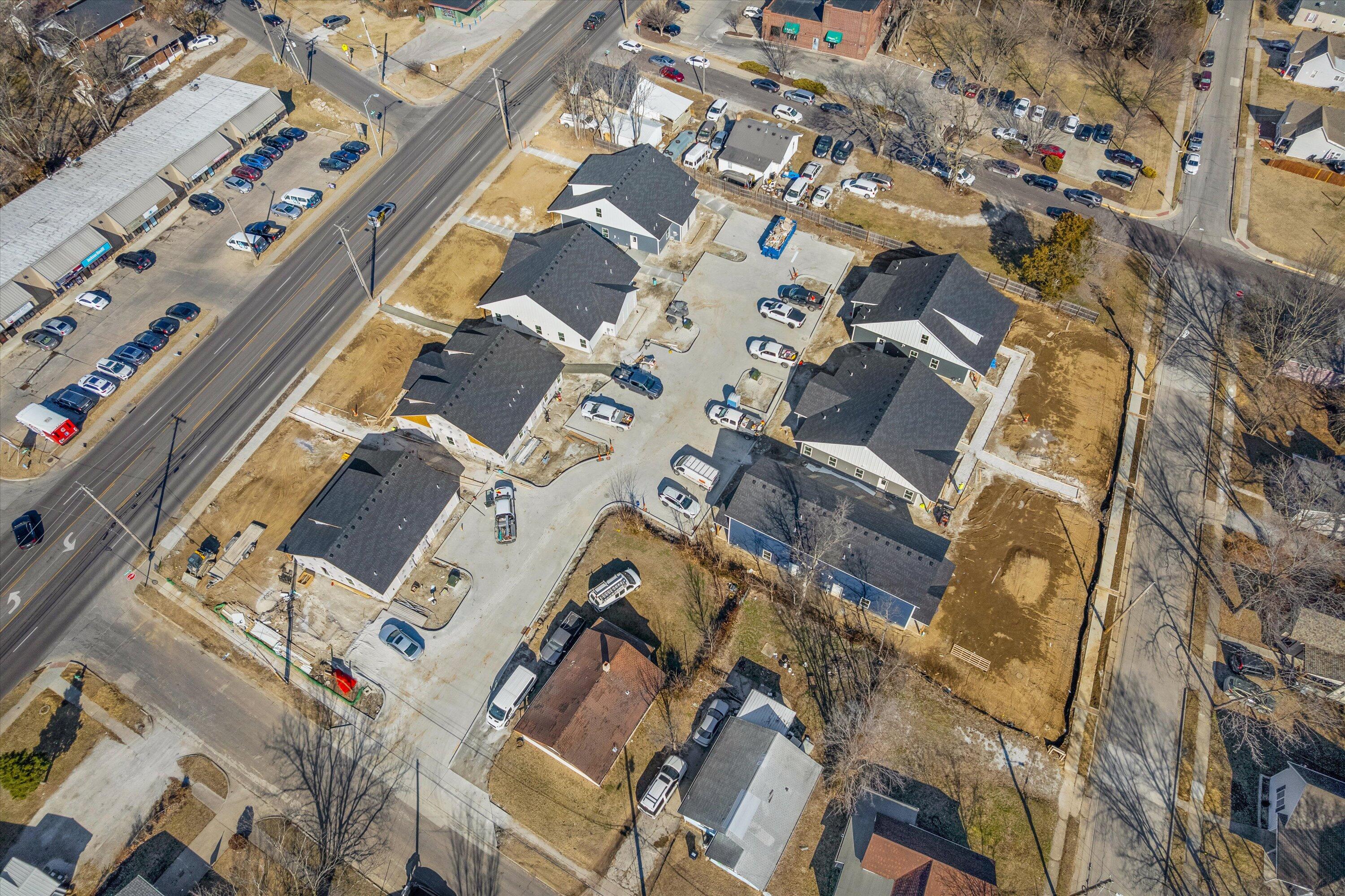600 N Providence Rd 100 — photo