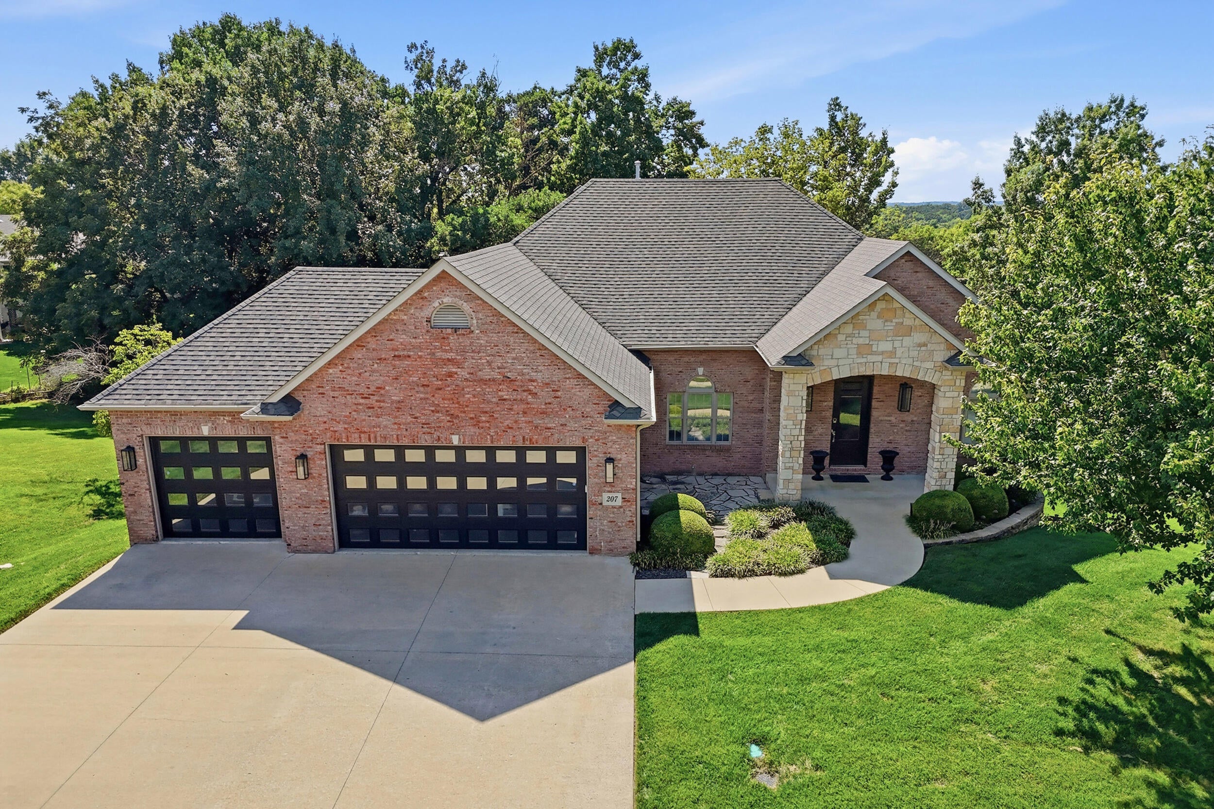 207 Paw Paw Way — photo