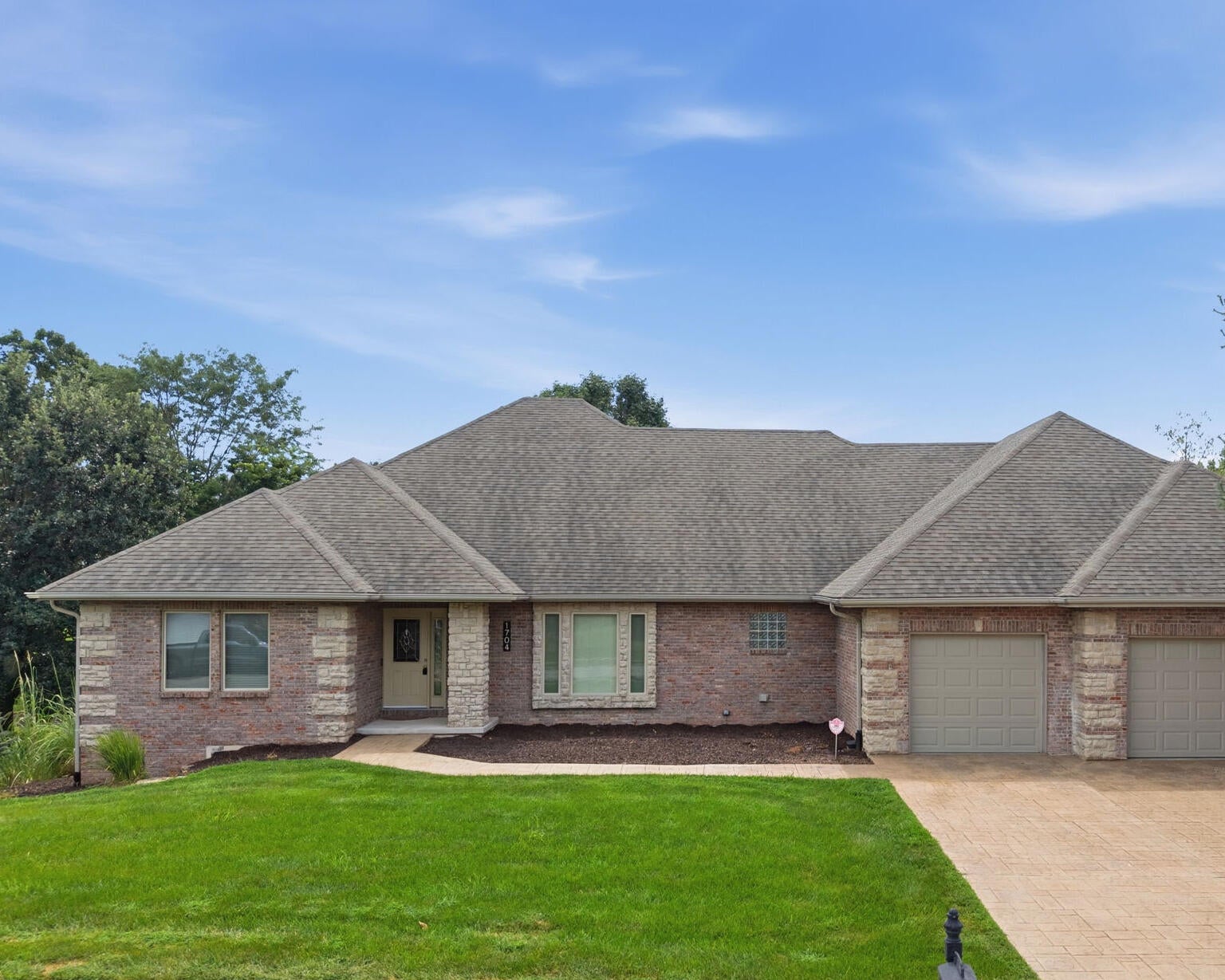1704 Dunhill Way — photo
