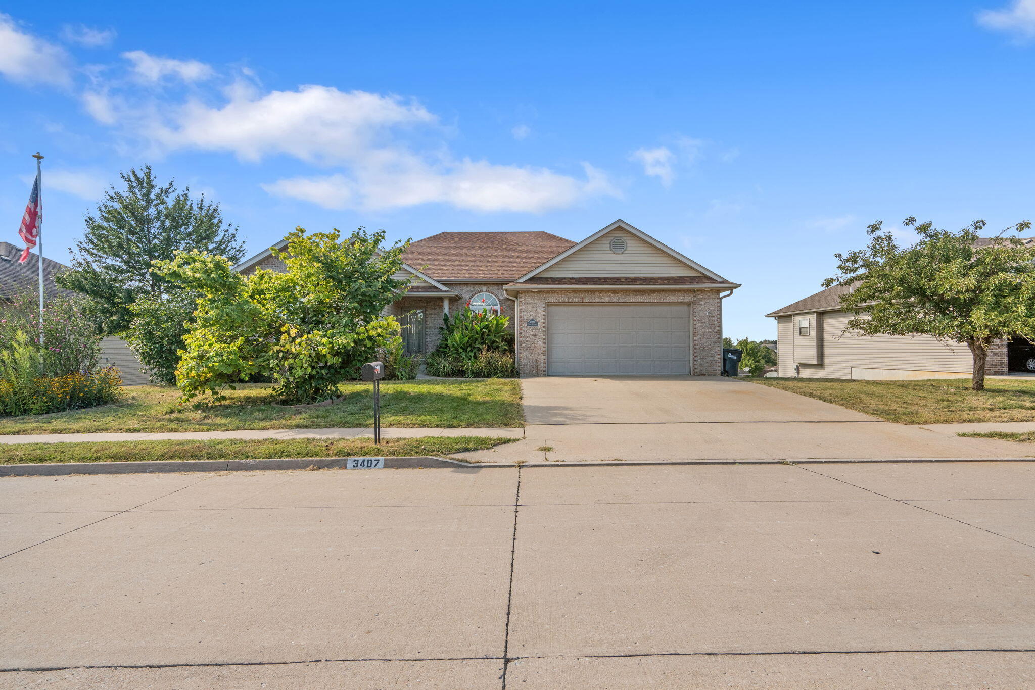 3407 Snow Leopard Dr — photo