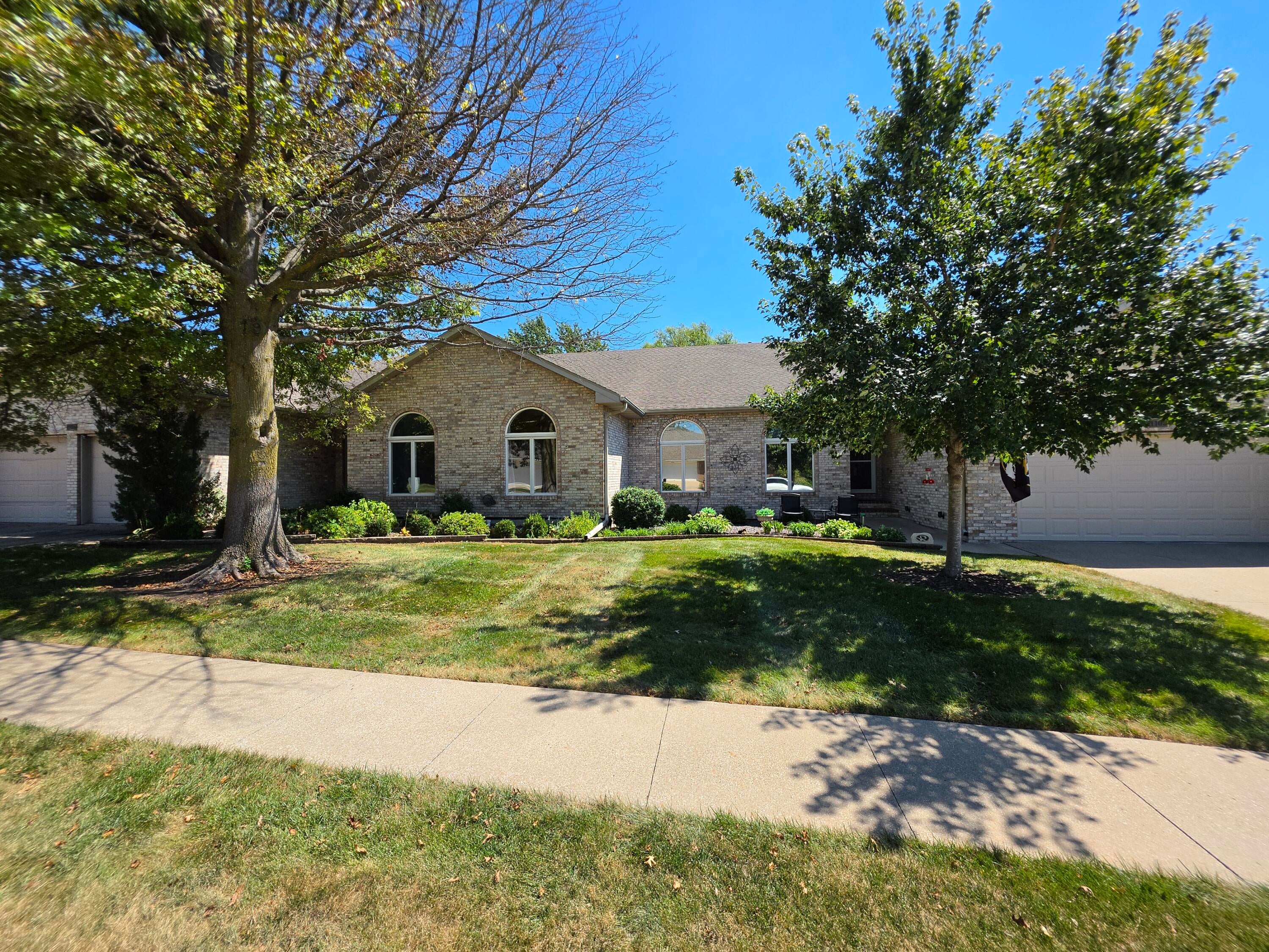 1106 Vintage Dr — photo