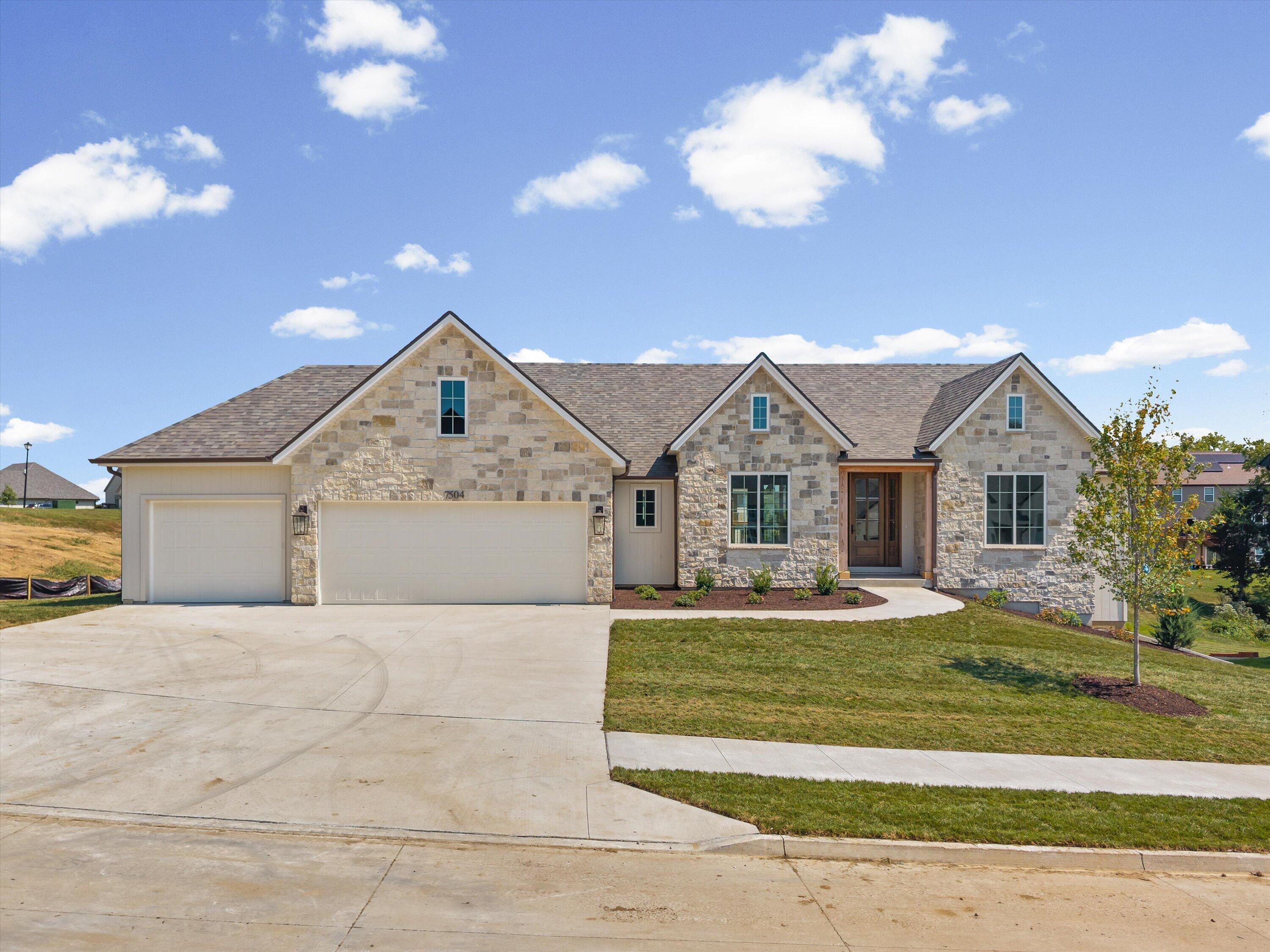 7504 Biddlestone Ct — photo