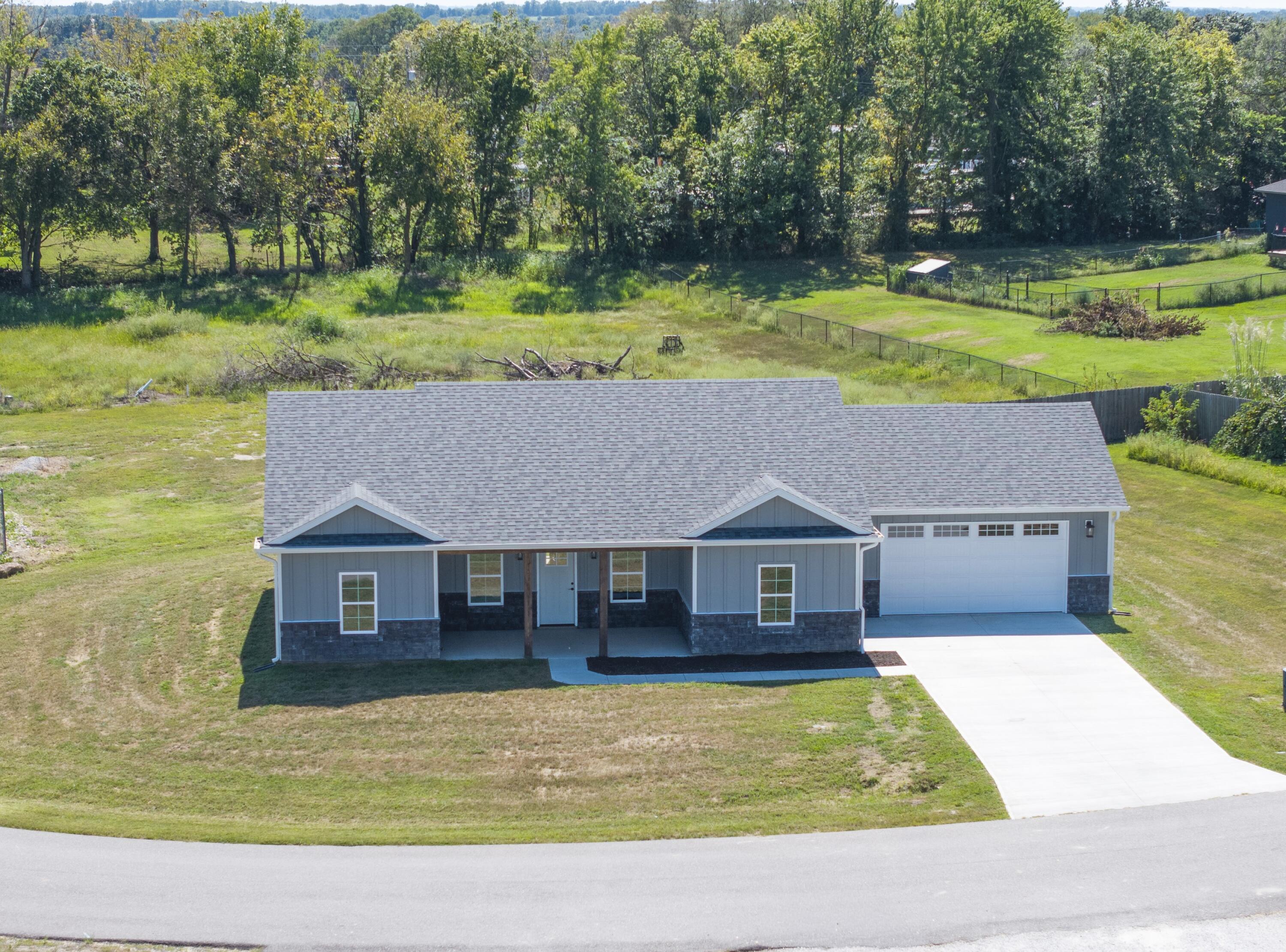712 Sells Ct — photo