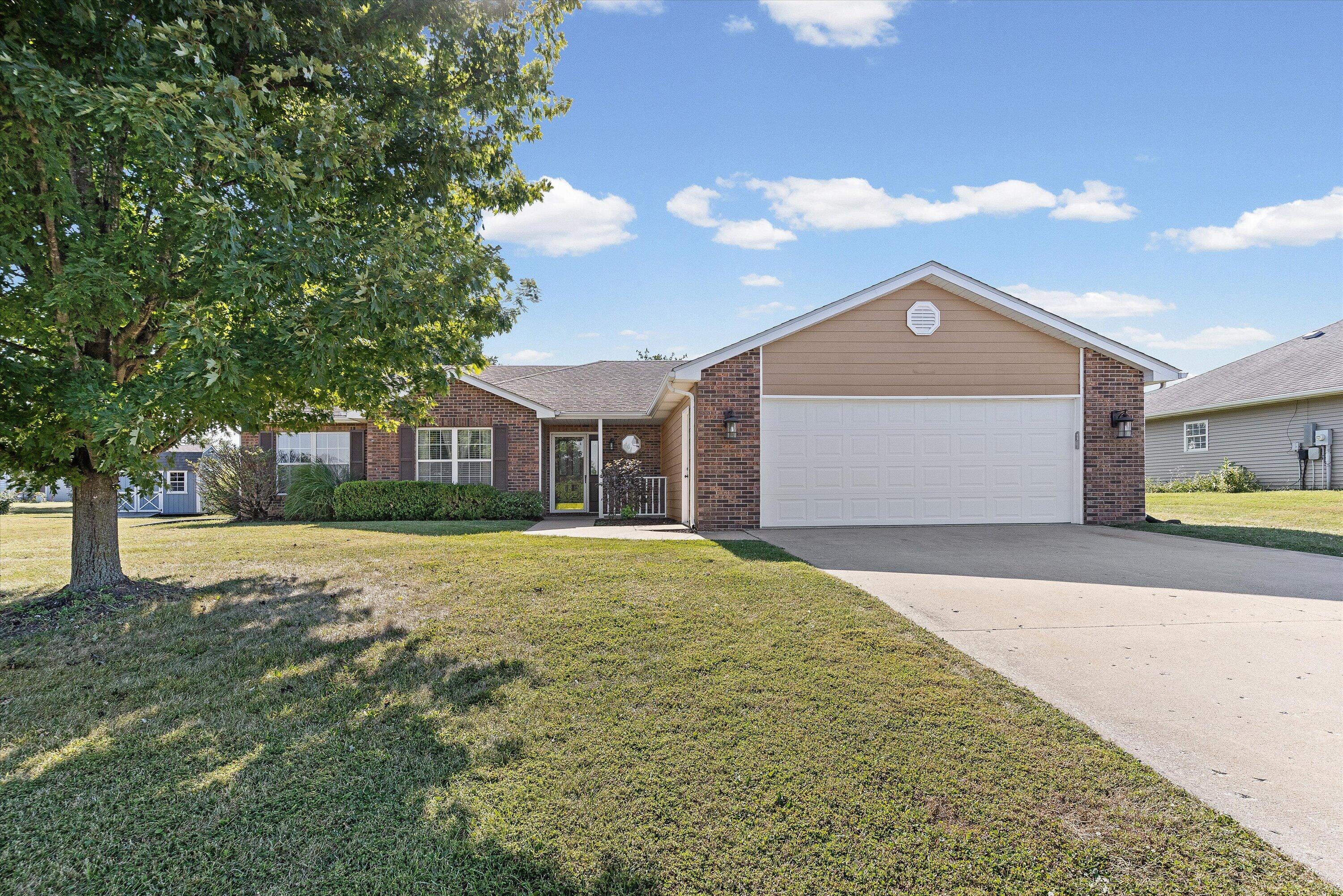16895 Klinton Dr — photo
