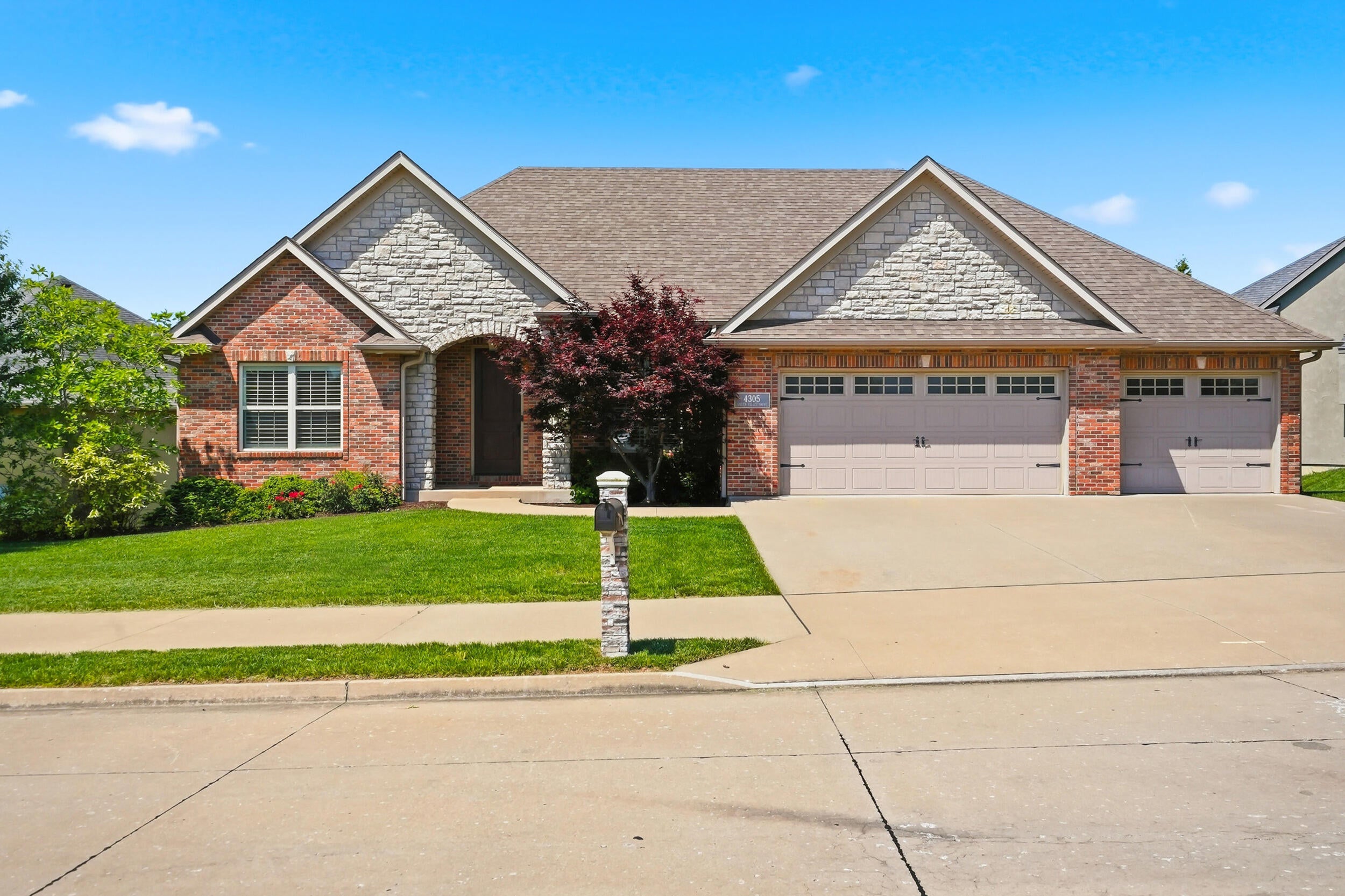 4305 Silver Valley Dr — photo