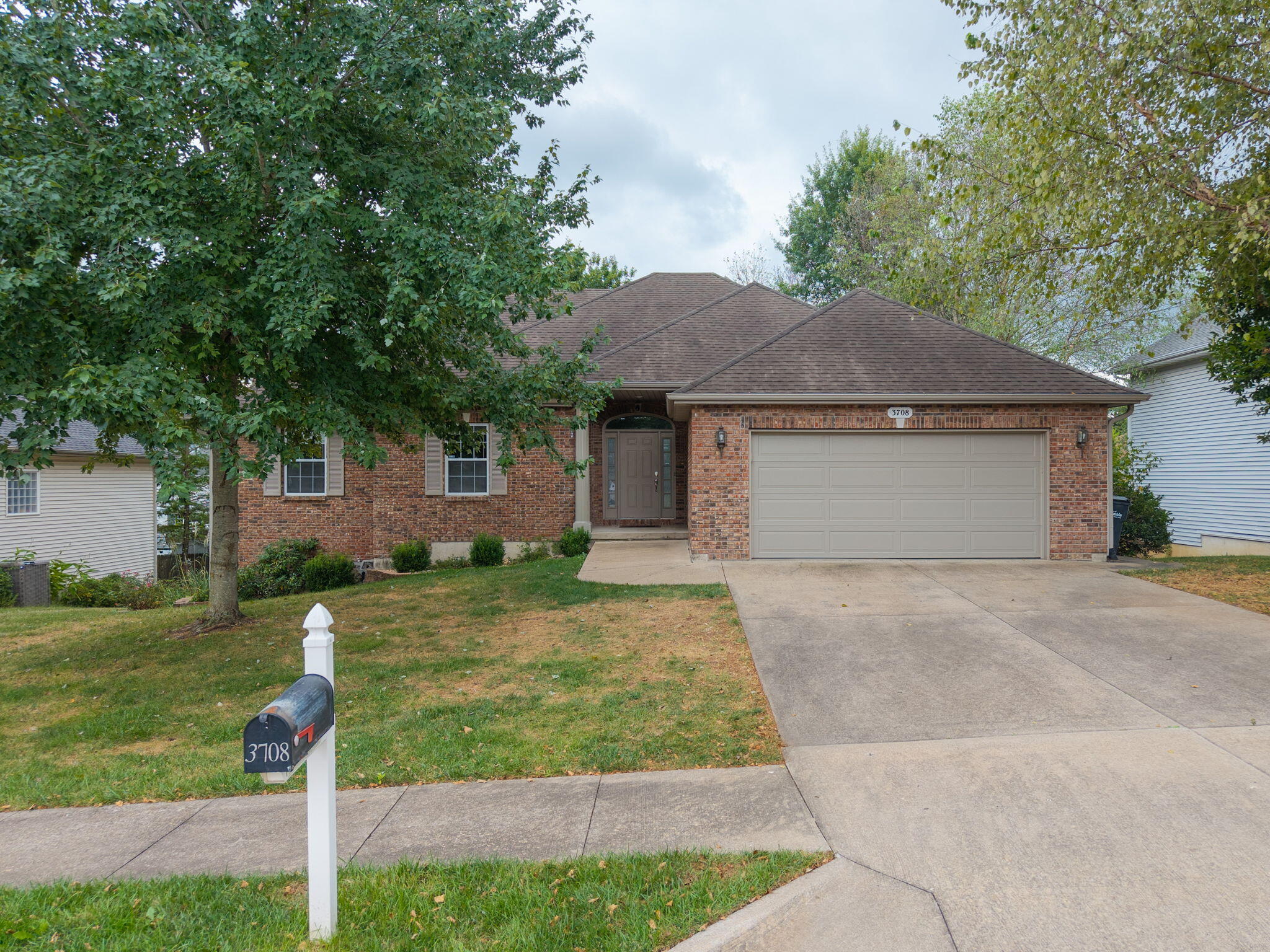 3708 Chinkapin Ct — photo