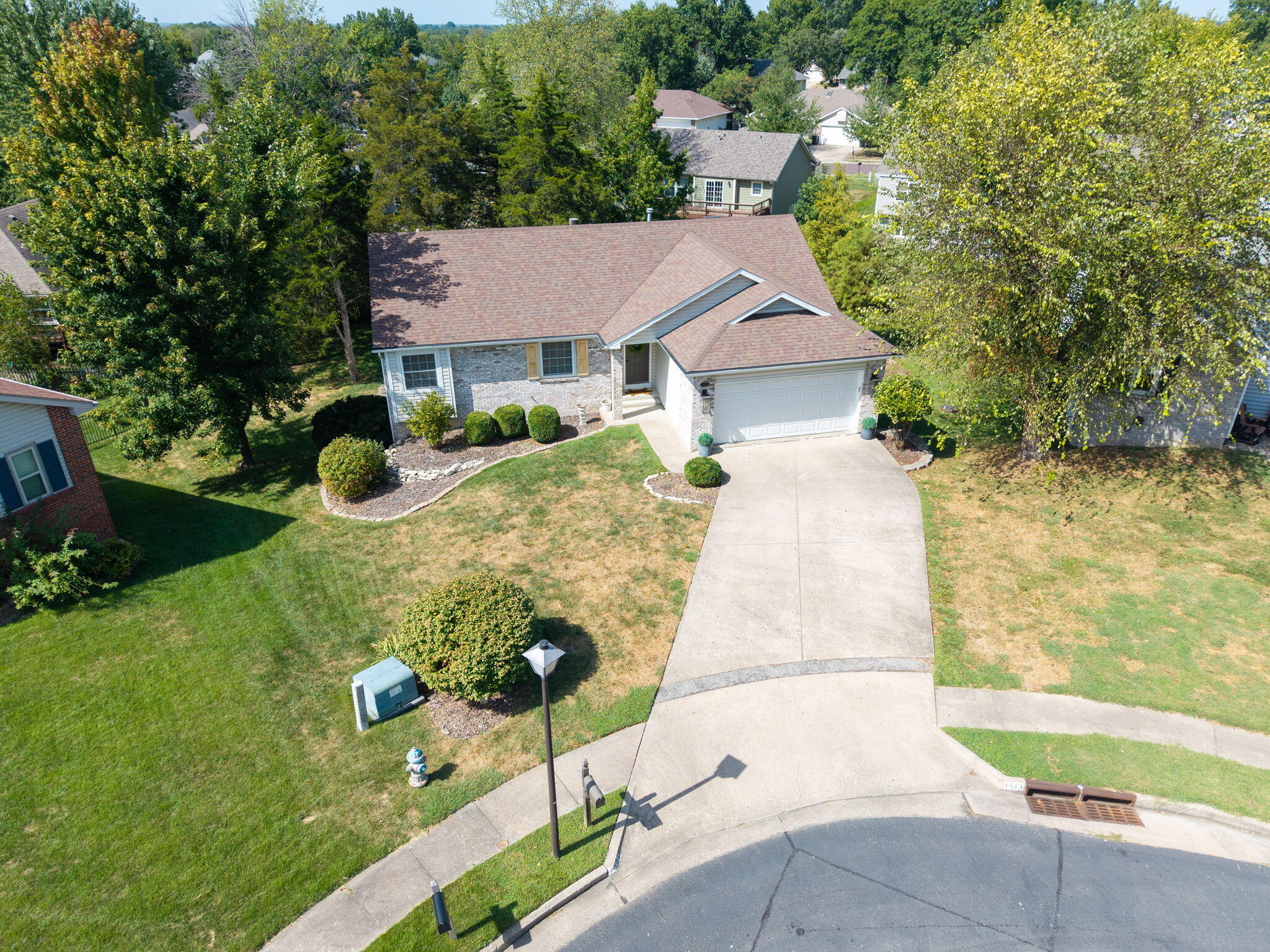 1513 Glencairn Ct — photo