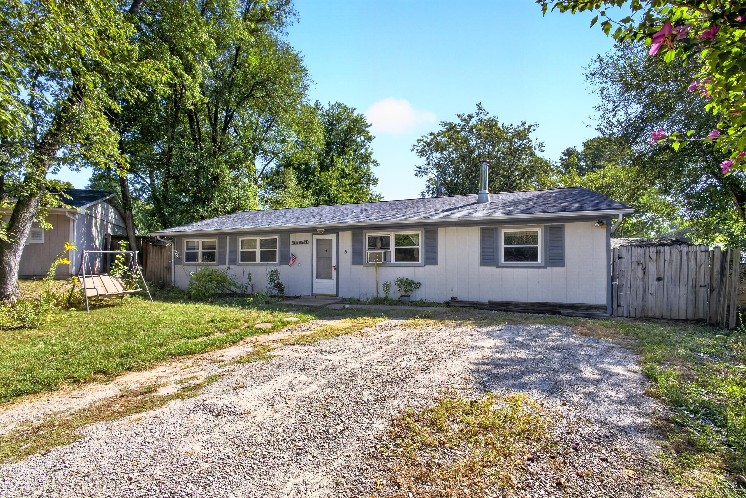 6 Cardinal Ct — photo