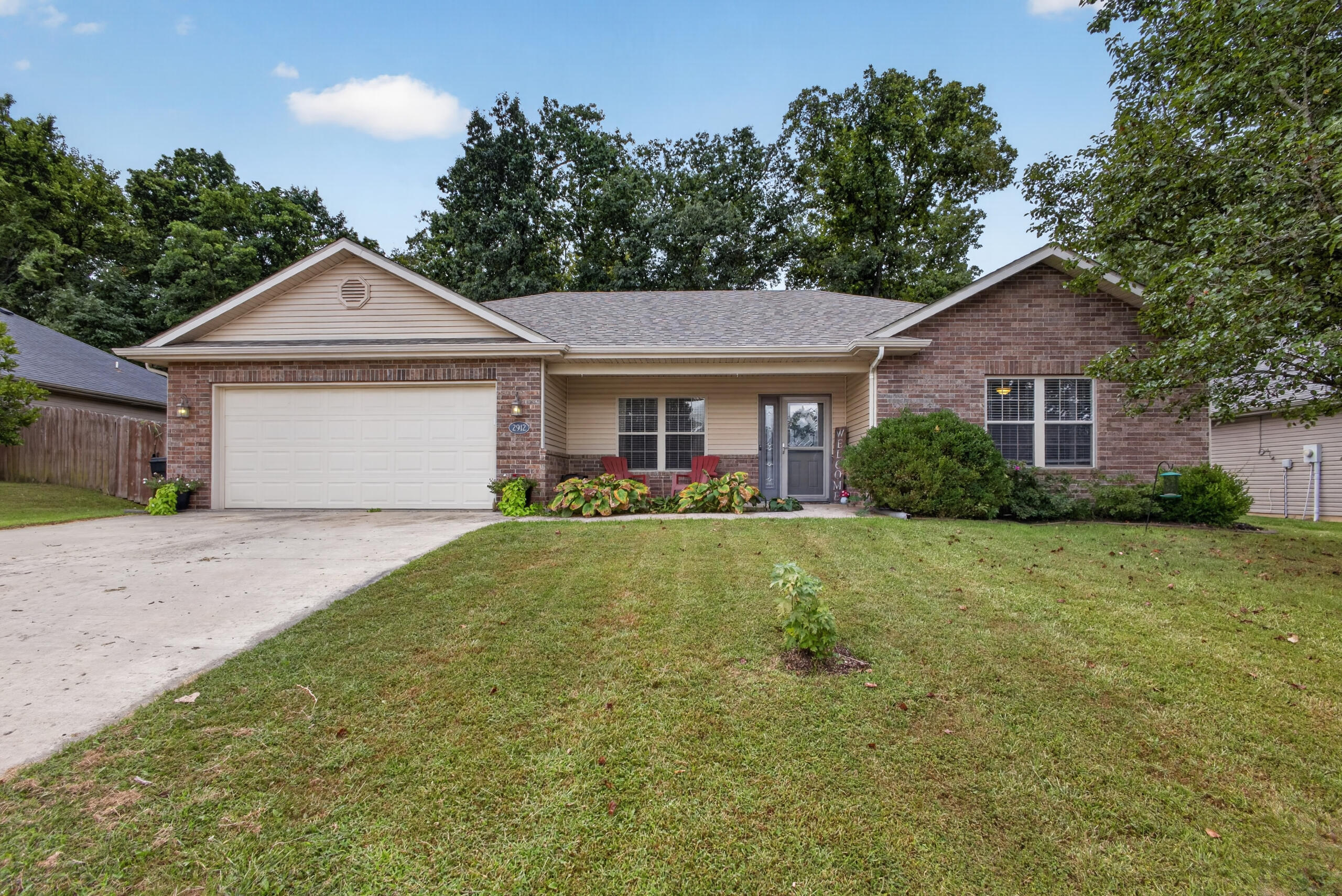 2912 Woods Crossing Dr — photo