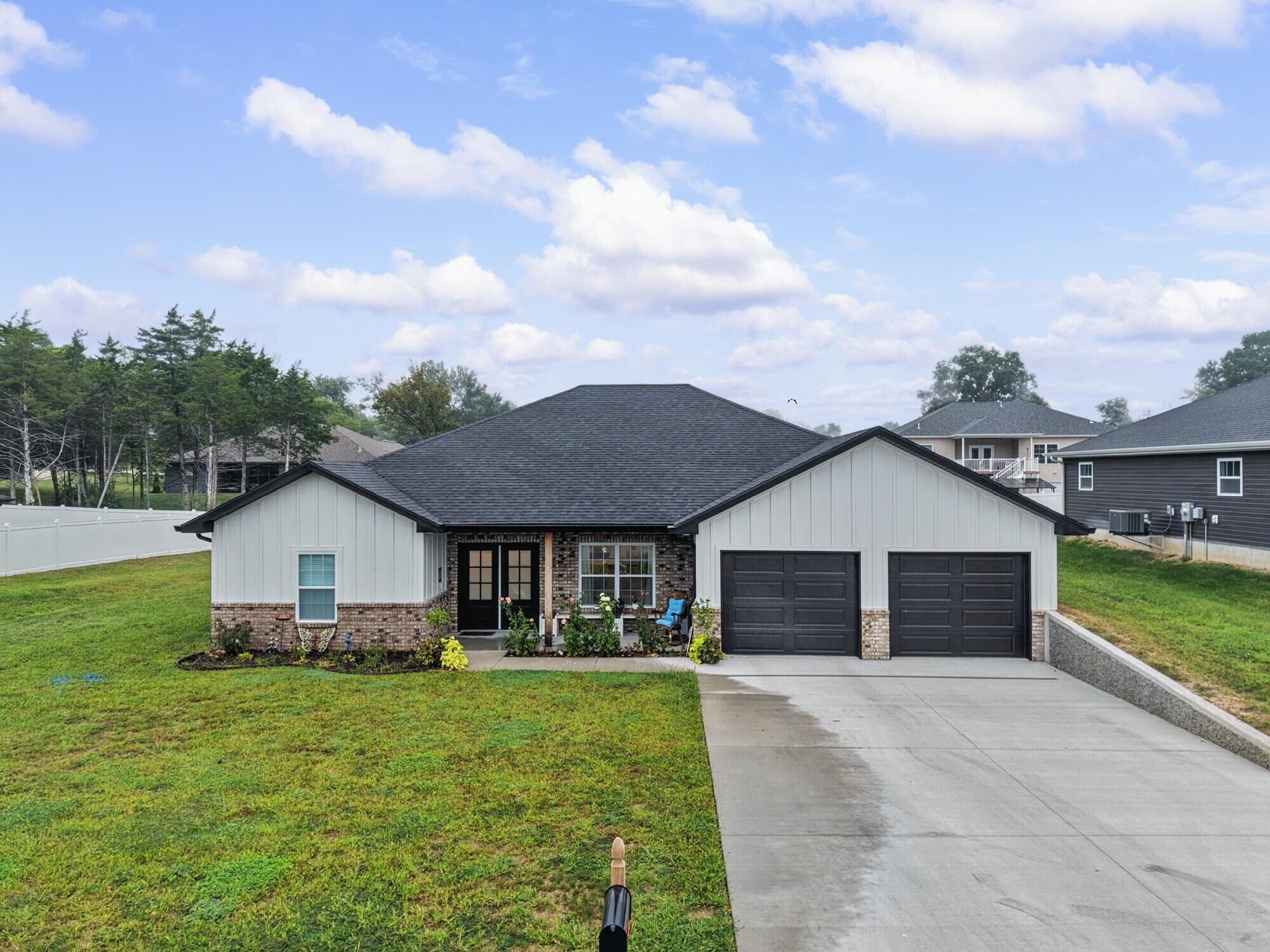 5514 Thornridge Dr — photo