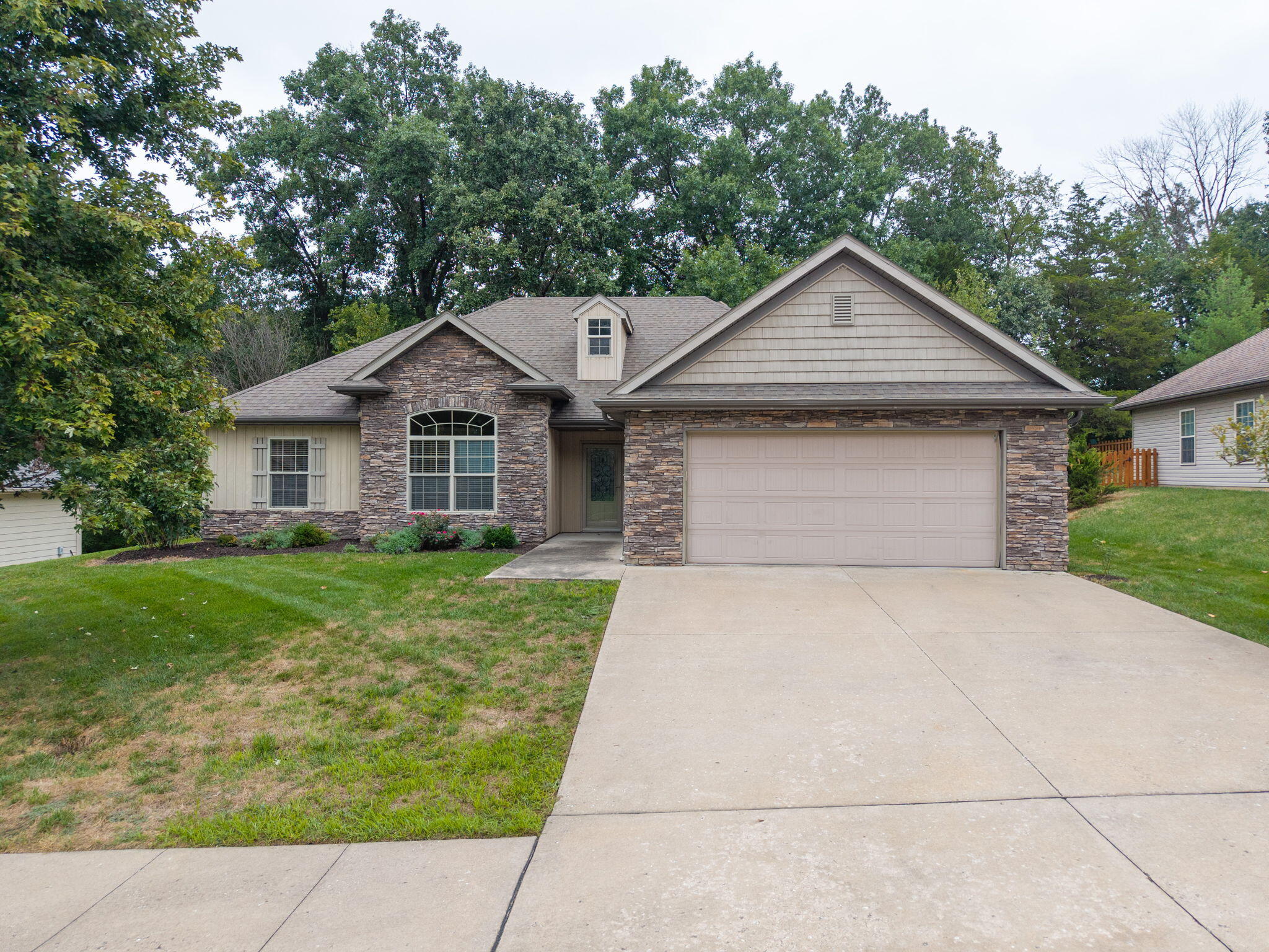 3507 Crabapple Ln — photo