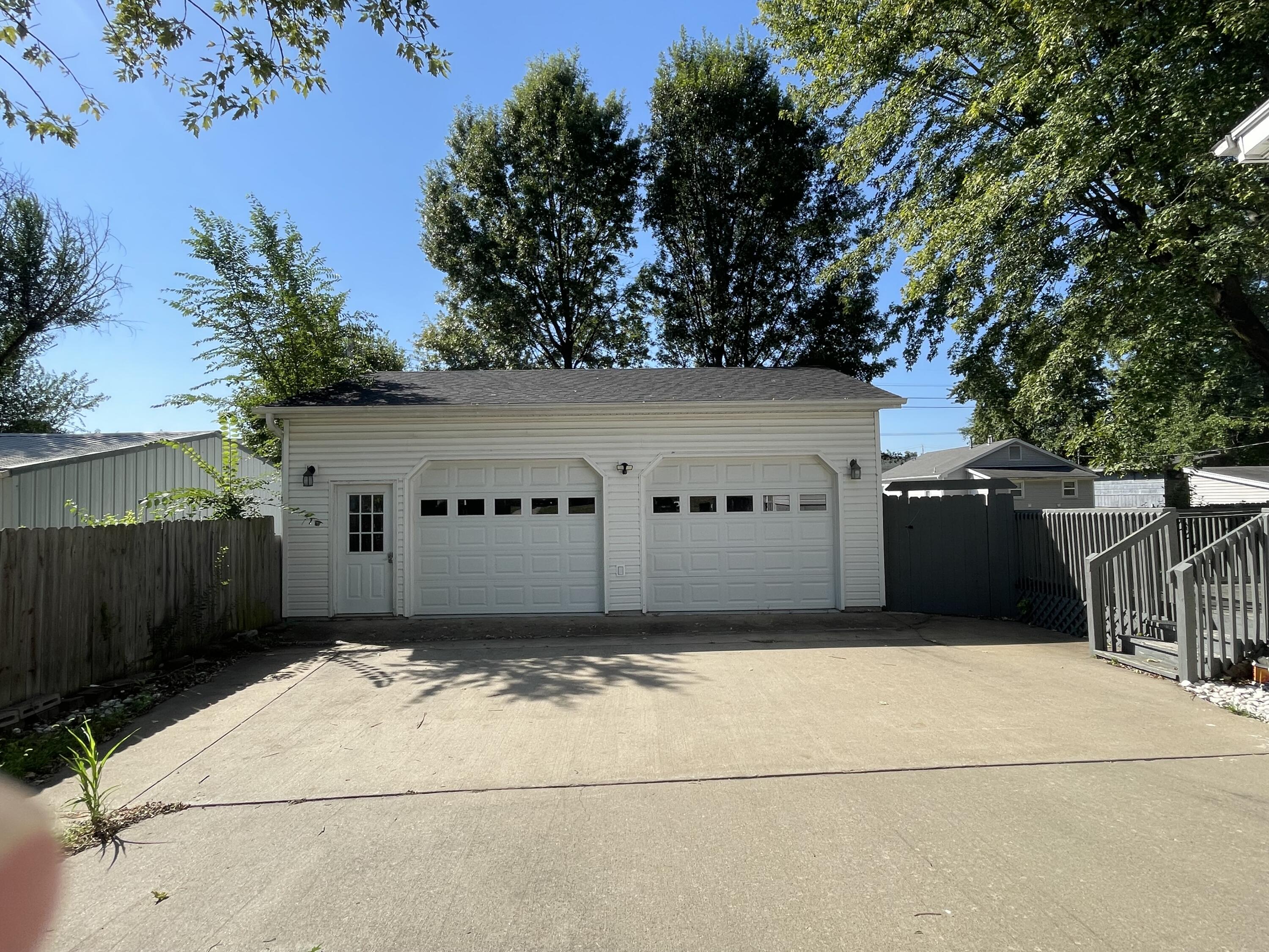 1010 E Jackson St, Mexico, MO 65265 — photo 3