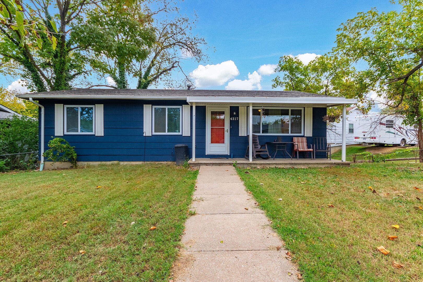 4317 Stevendave Dr — photo