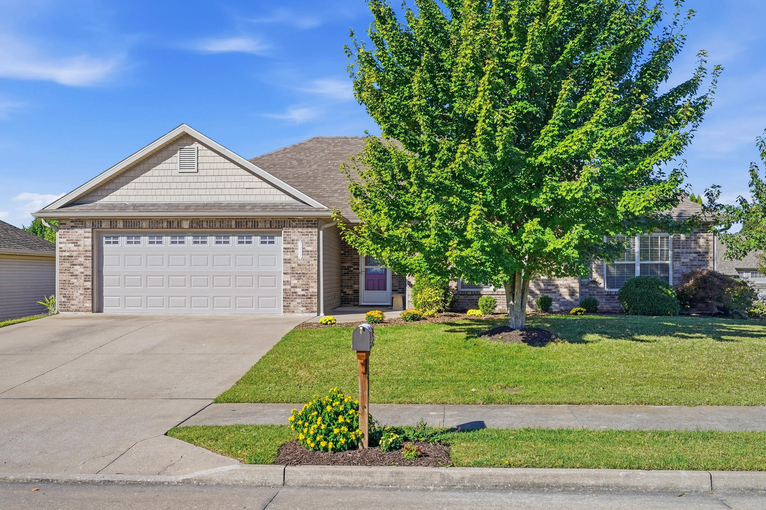 2603 Iron Gate Dr — photo