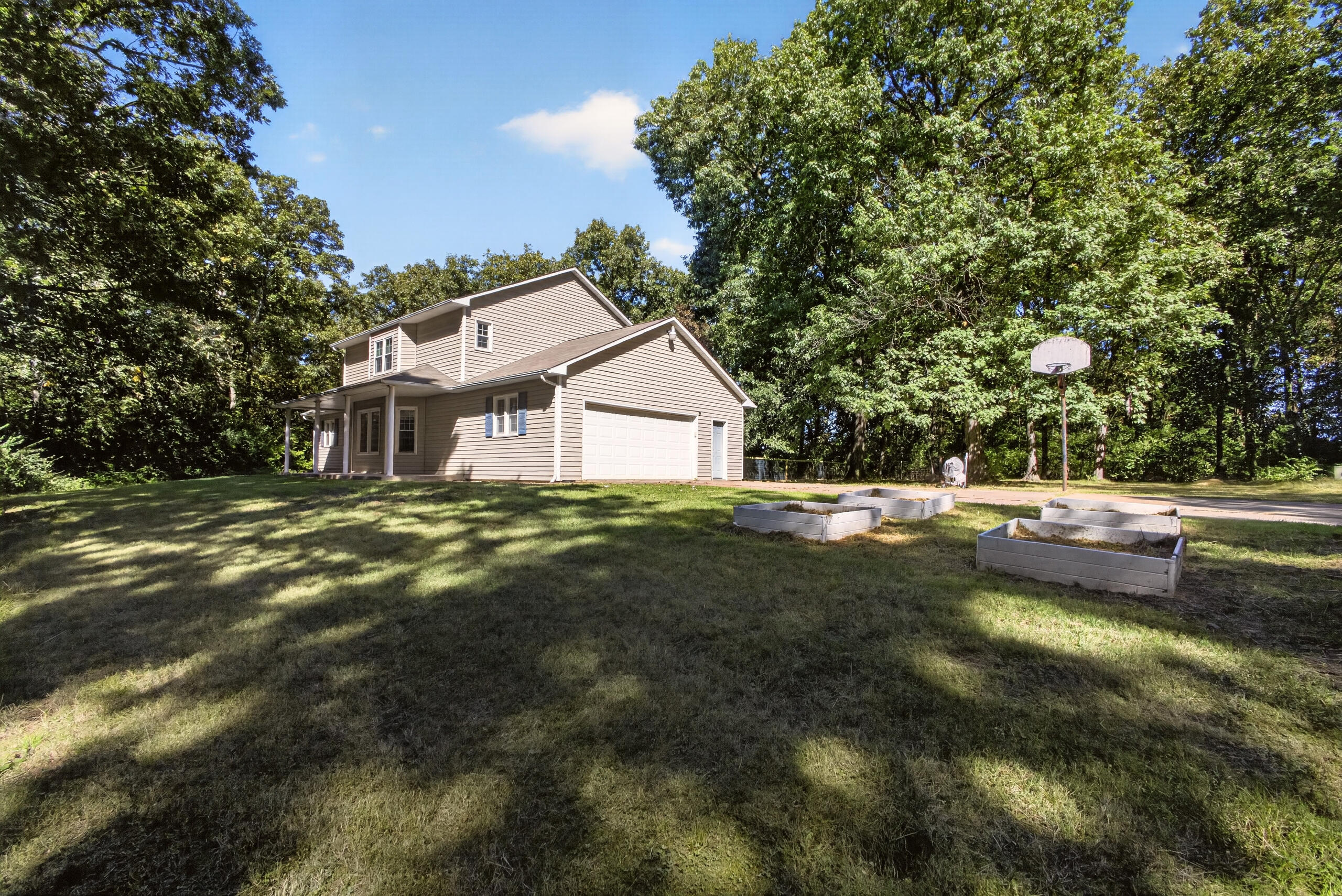 3905 E Graybill Rd, Sturgeon, MO 65284 — photo 3