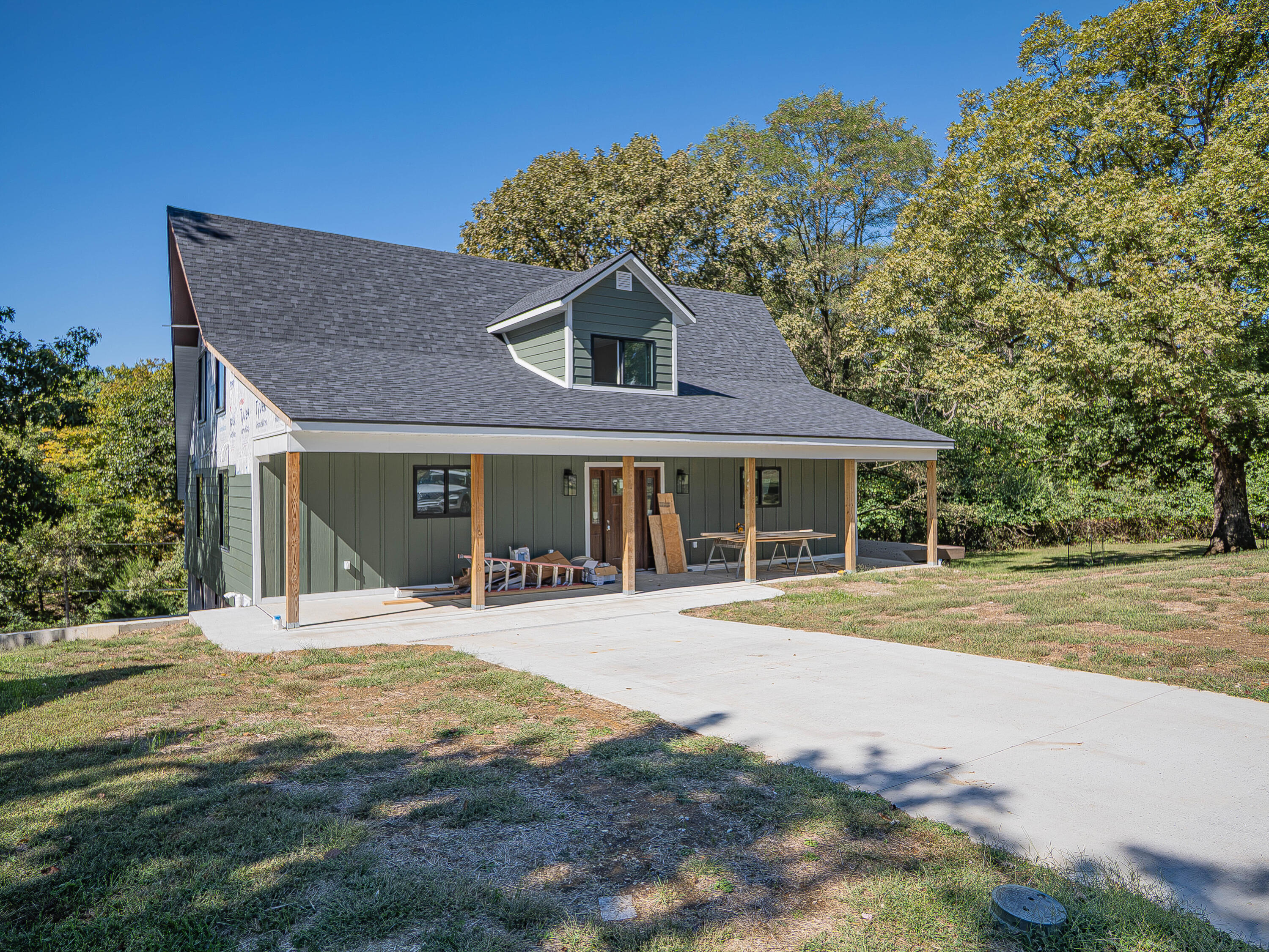 1219 Ridgemont Ct — photo