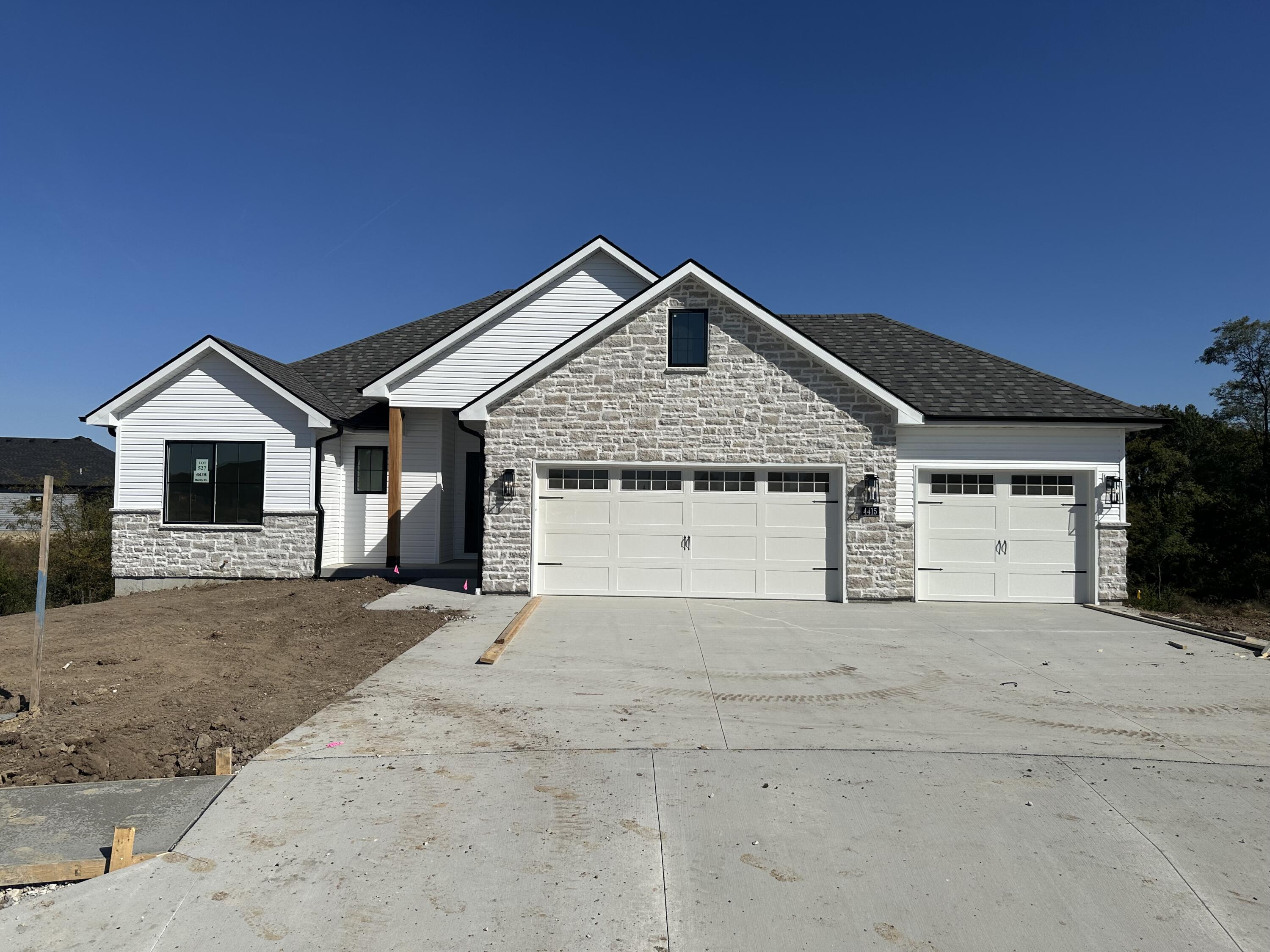 4415 Ratify Ct — photo