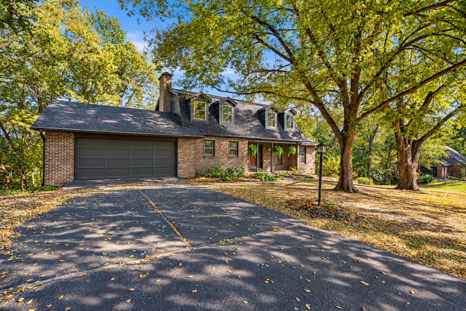3060 S Maple Bluff Dr — photo