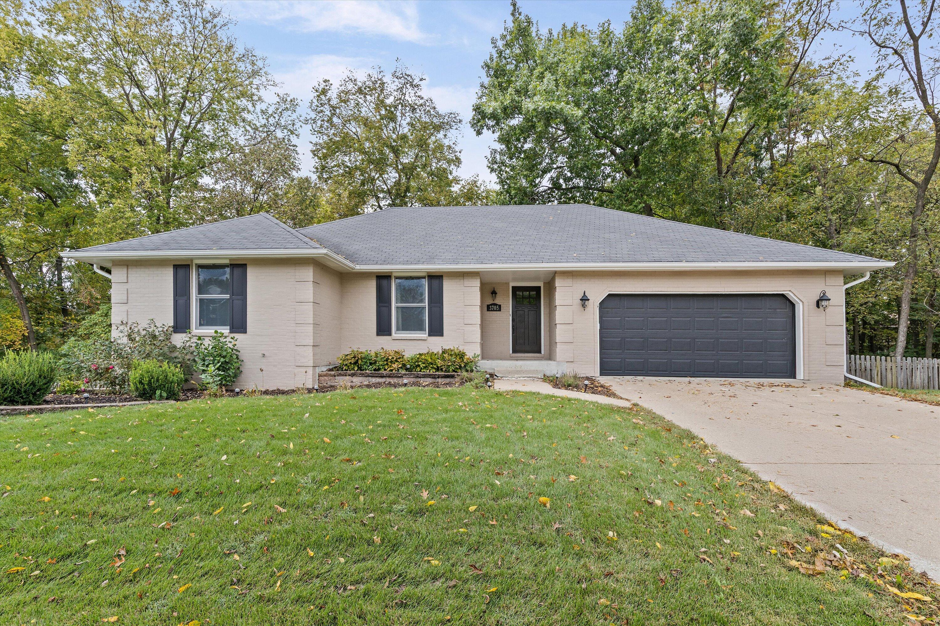 3705 Falmouth Dr — photo