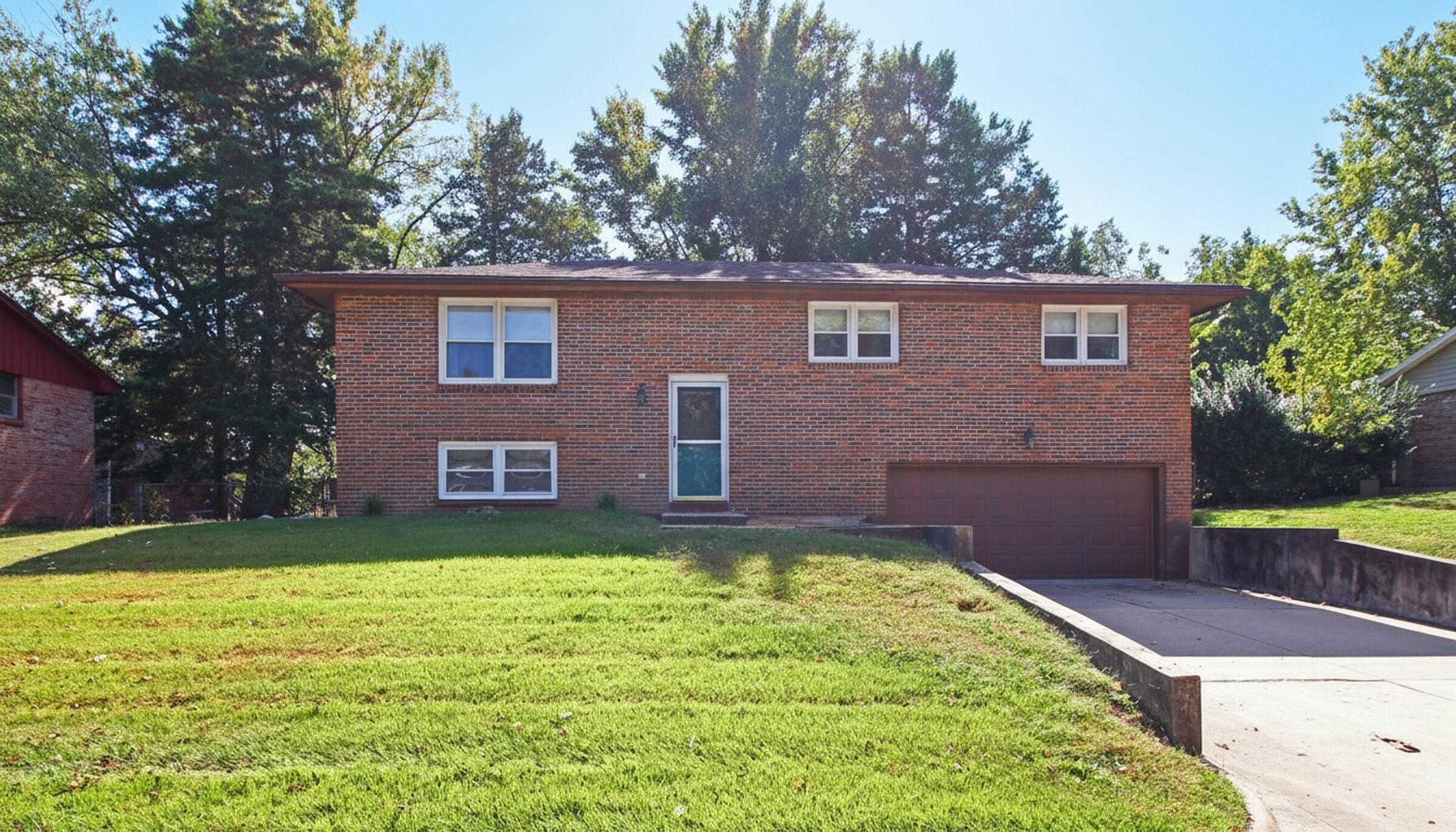 3603 S Rock Beacon Rd — photo