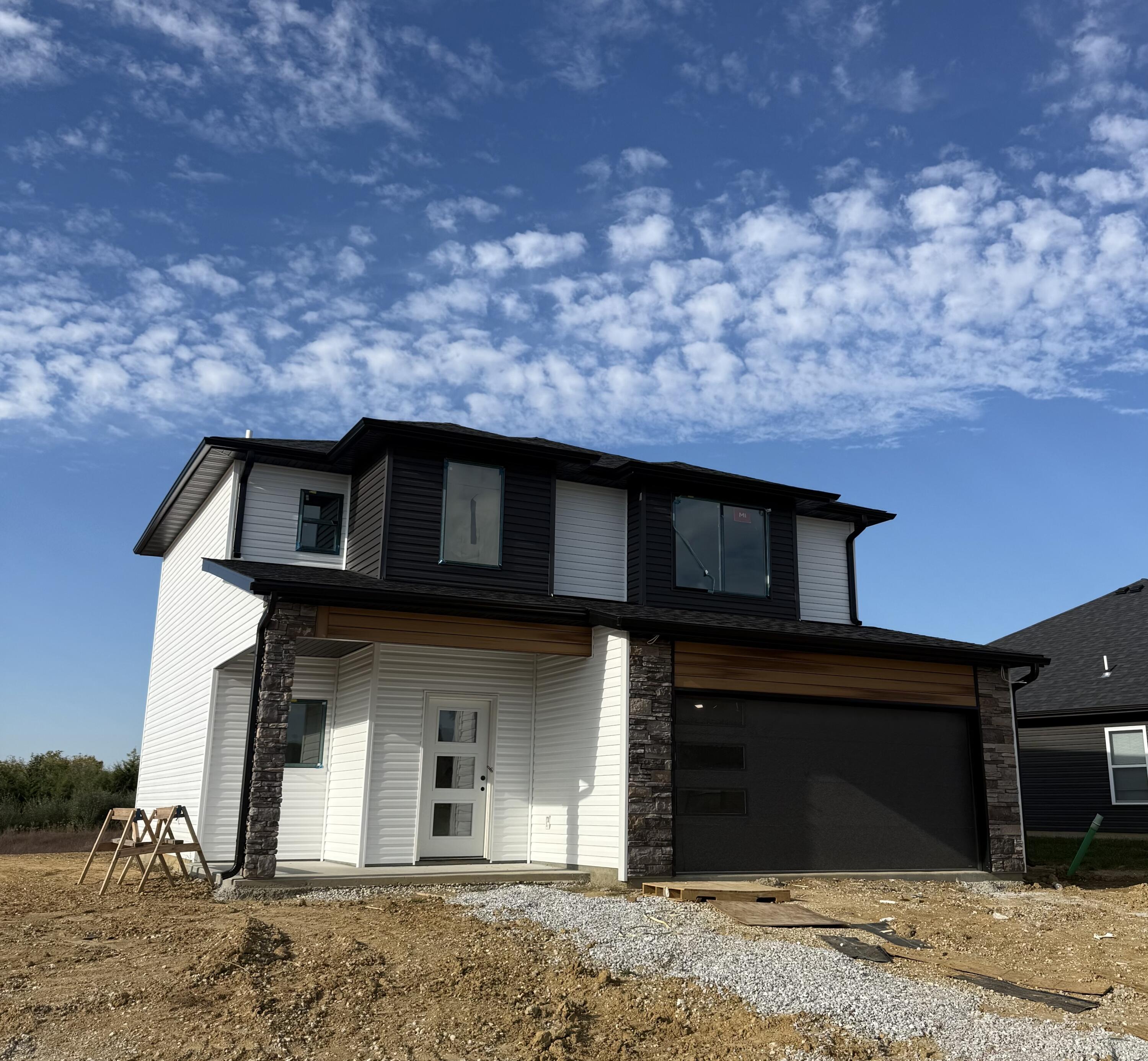 3209 Napoli Dr — photo