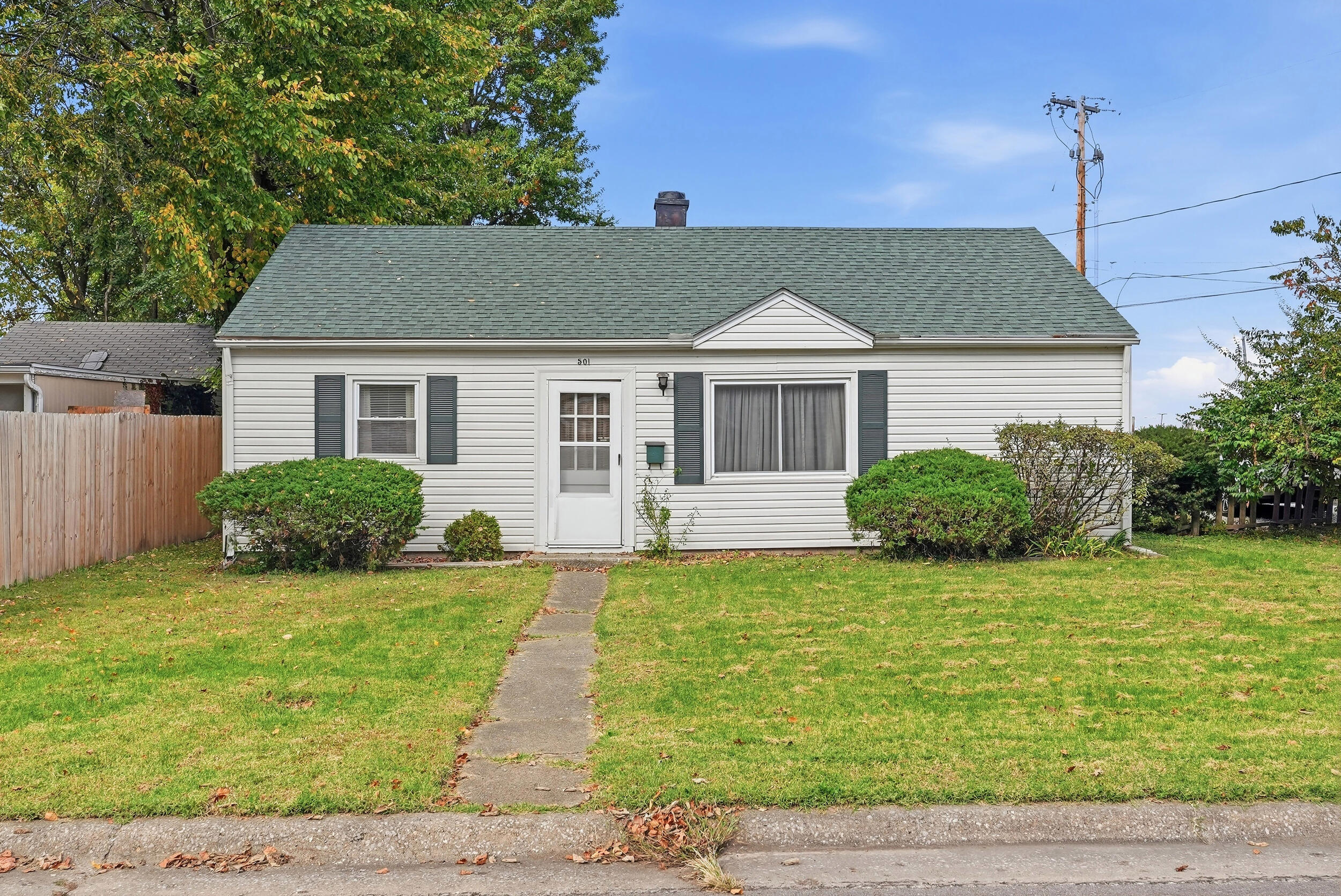 501 Mikel St — photo