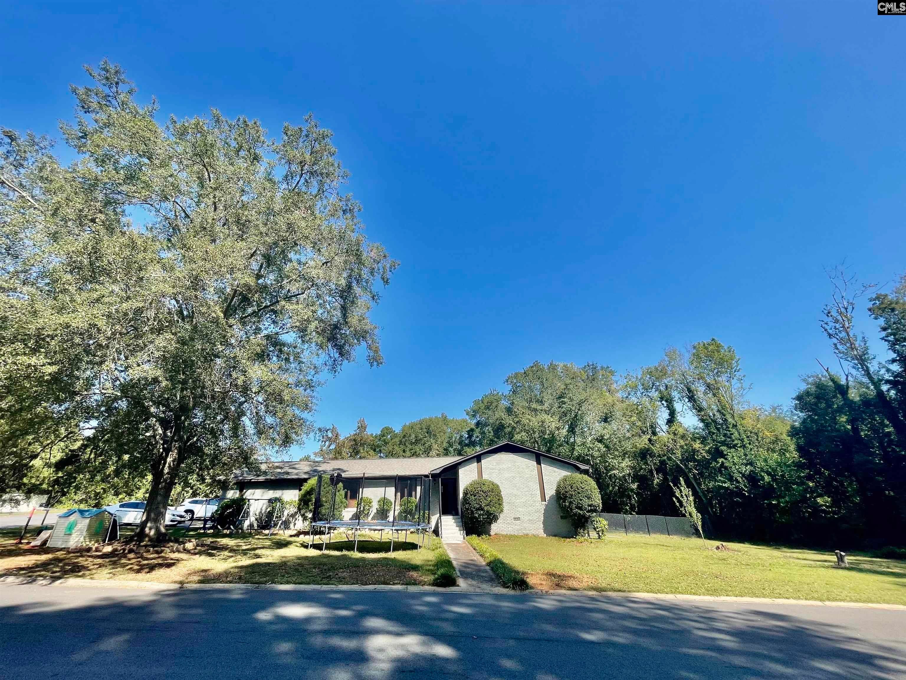 115 Woodwinds West Drive — photo