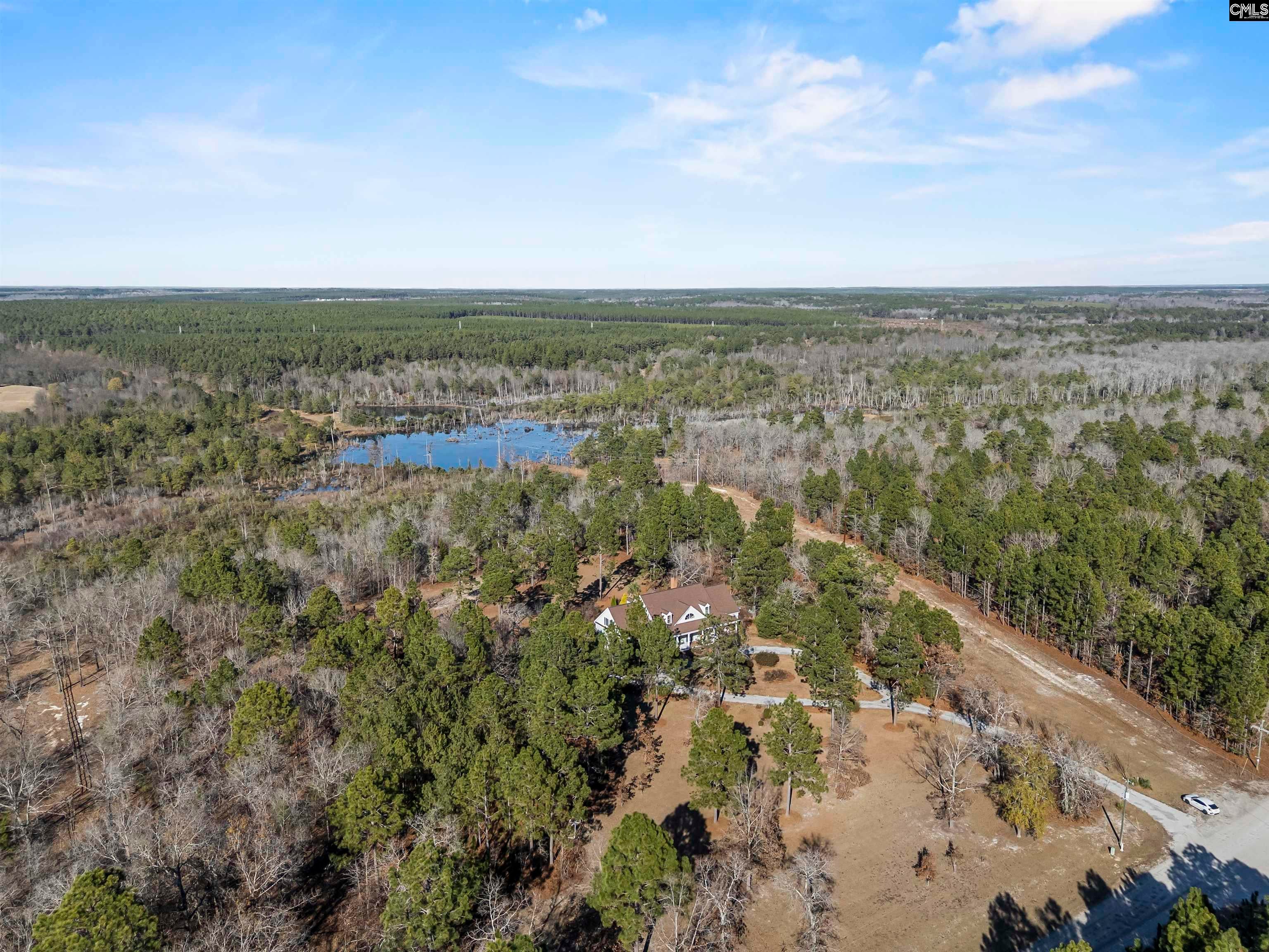 160 Hound Hollow Road — photo