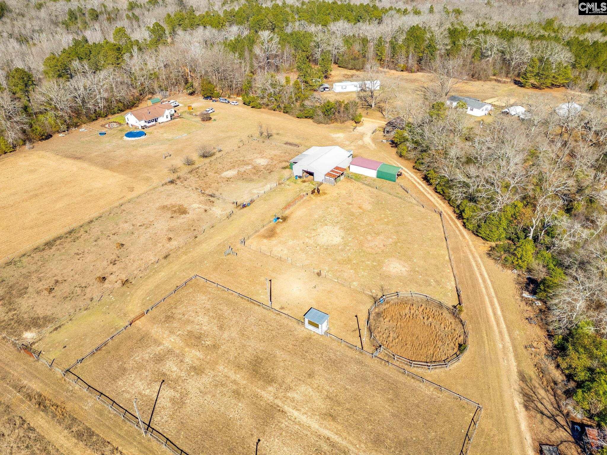 1080 Fox Young Road — photo