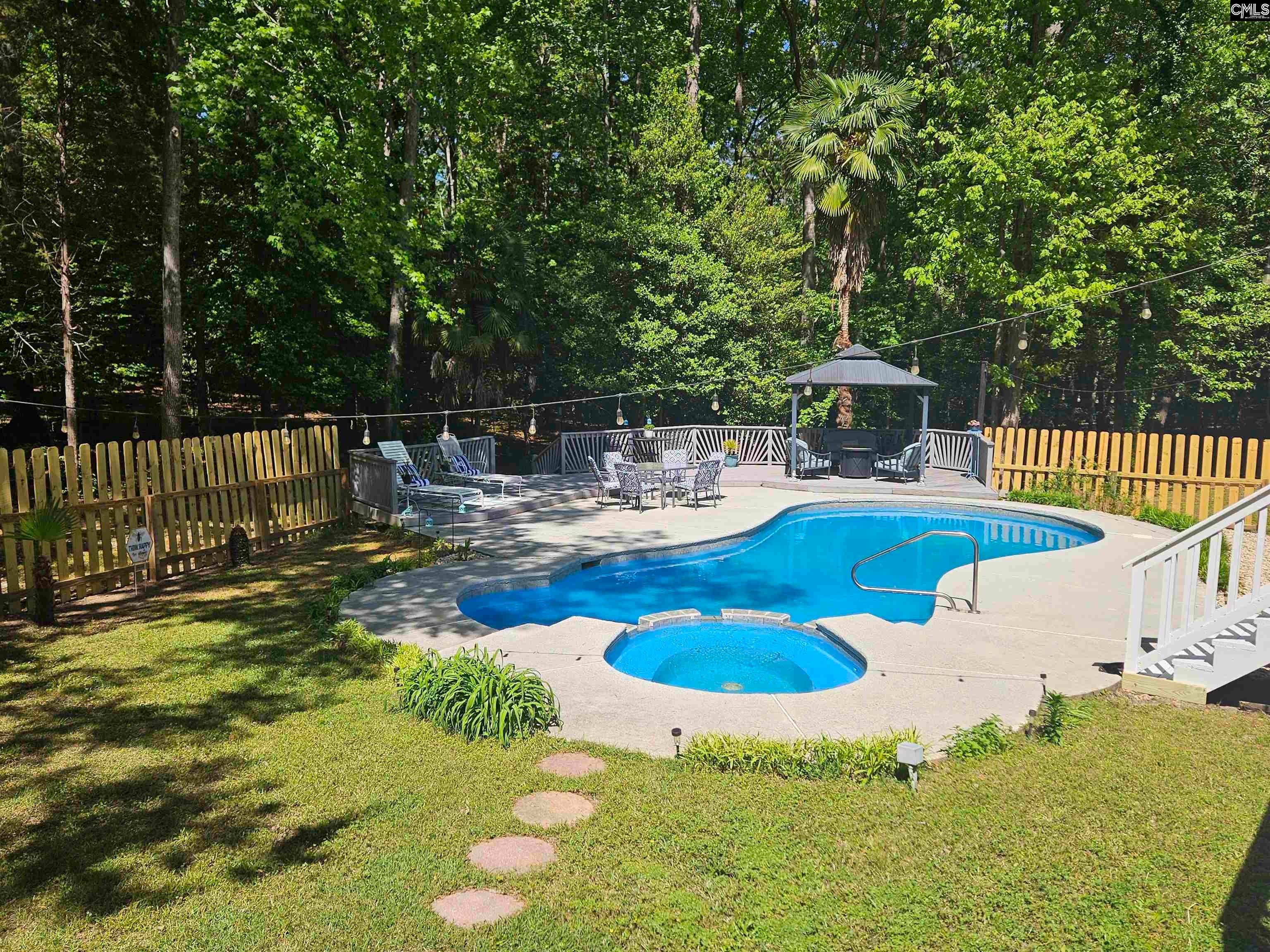 532 Rose Sharon Drive — photo