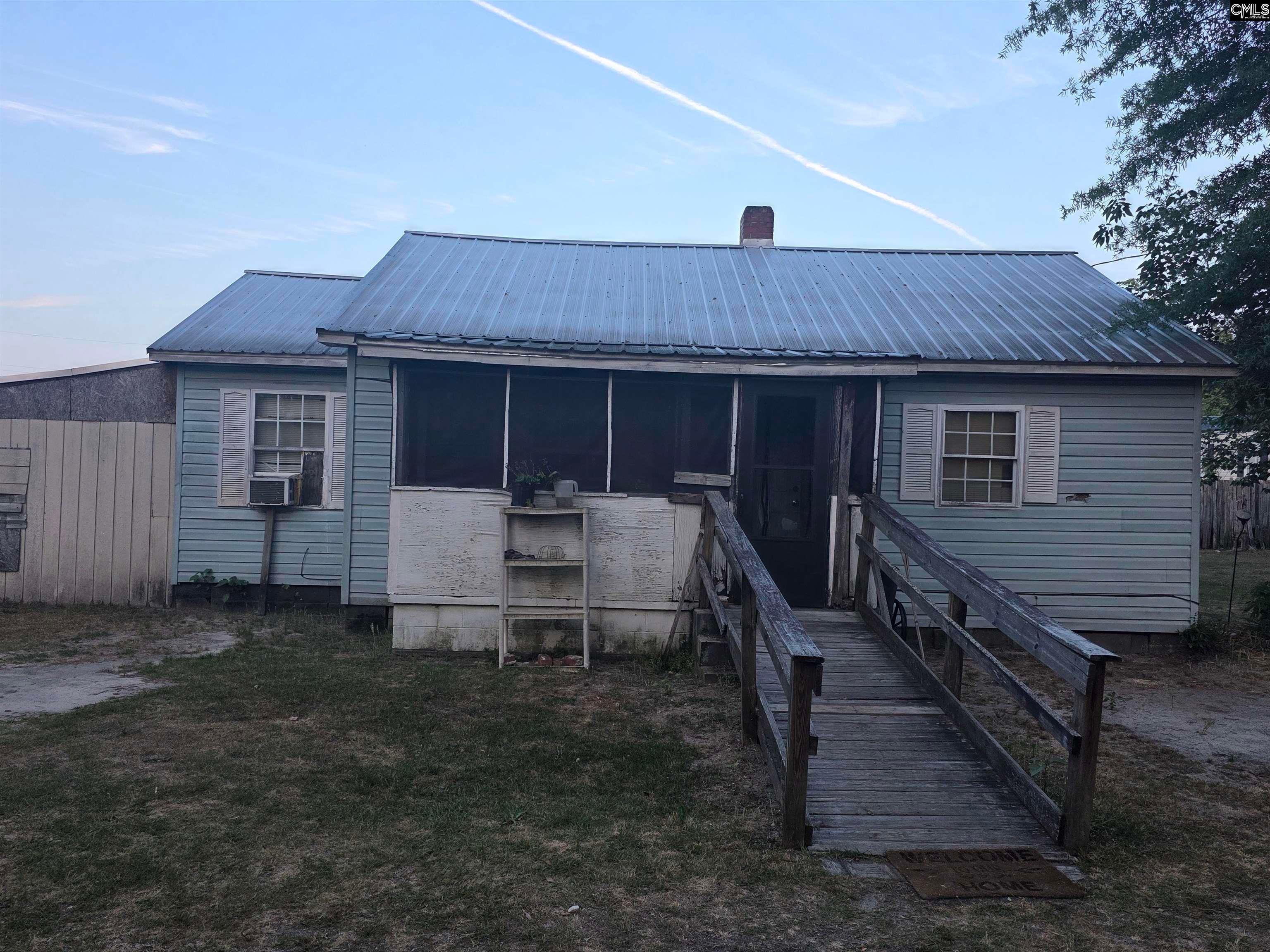 111 Stevefelkel Drive — photo