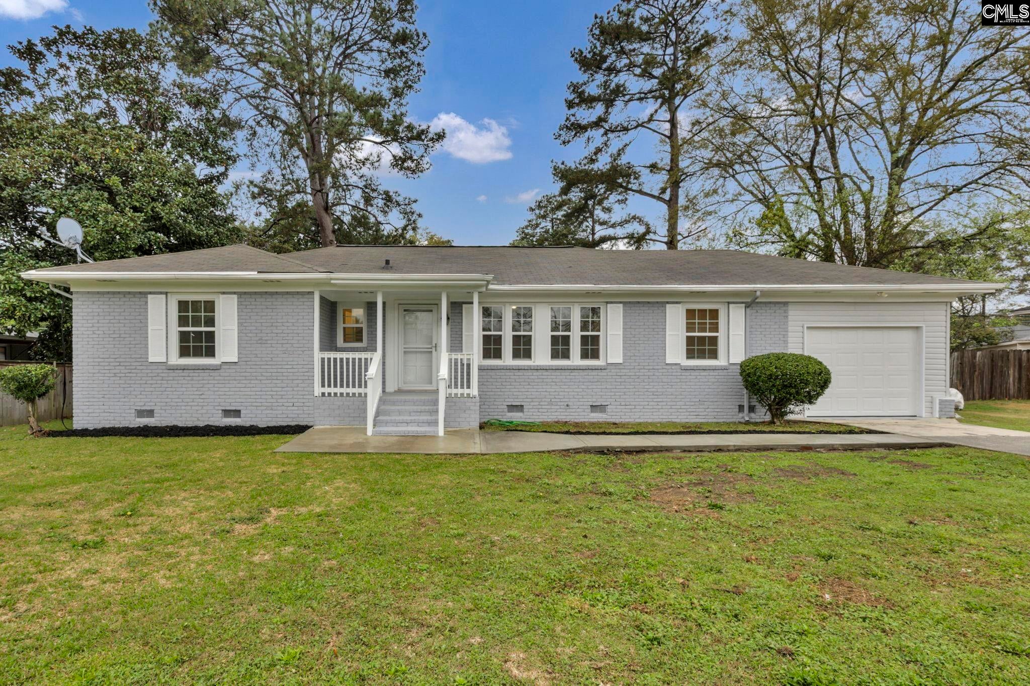 613 Veterans Road — photo