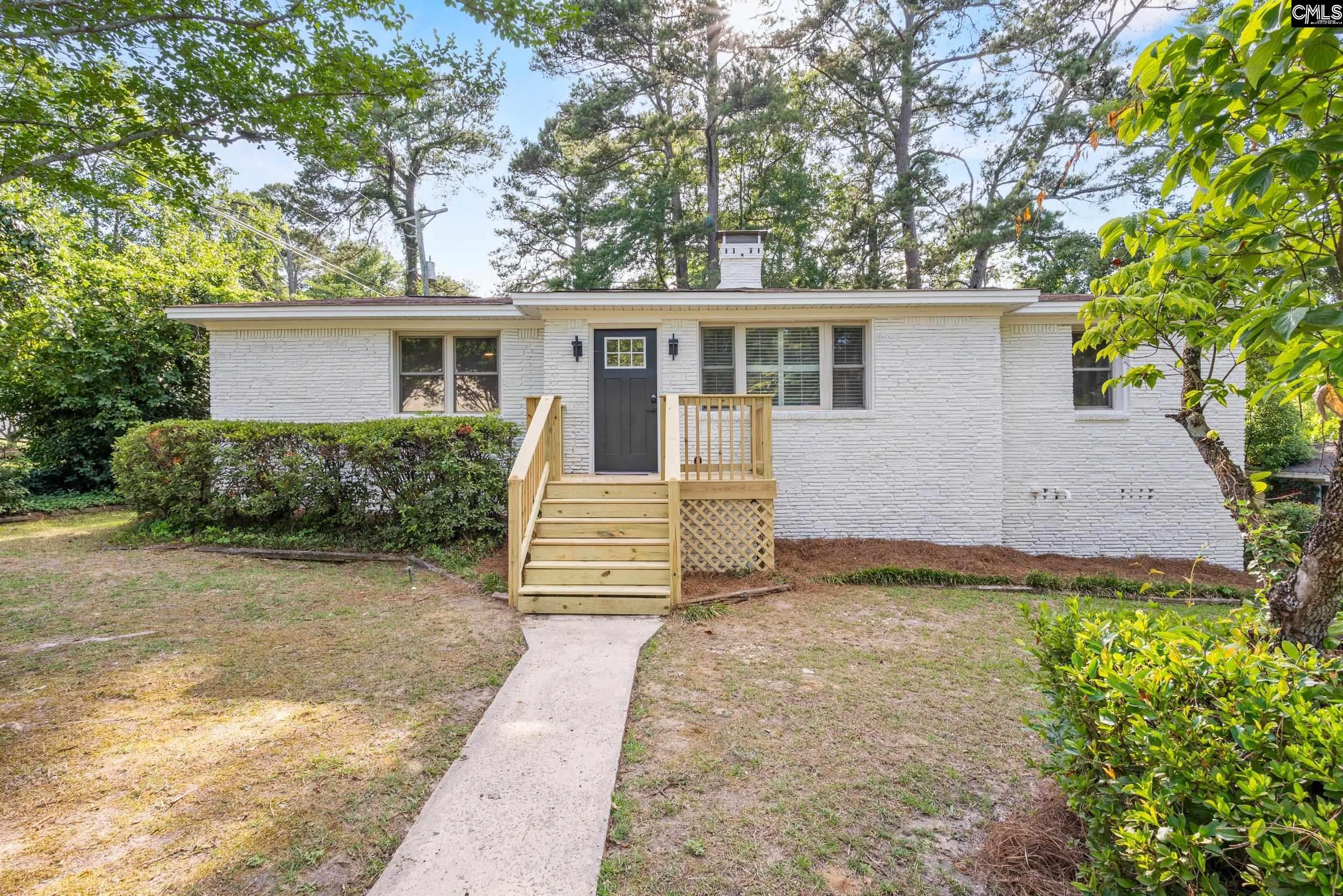 2 Vera Circle — photo