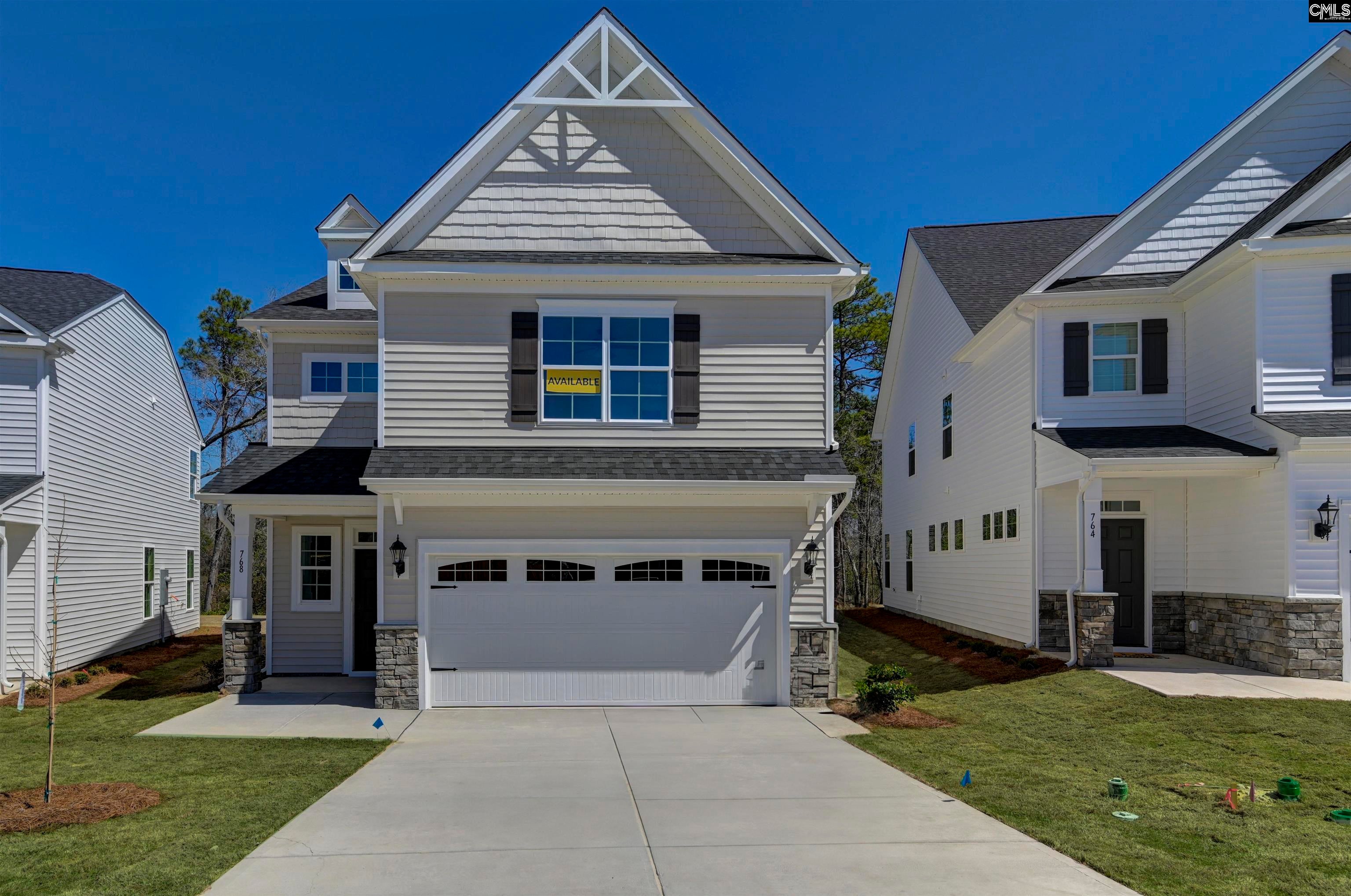 631 Thunder Gulch Avenue — photo