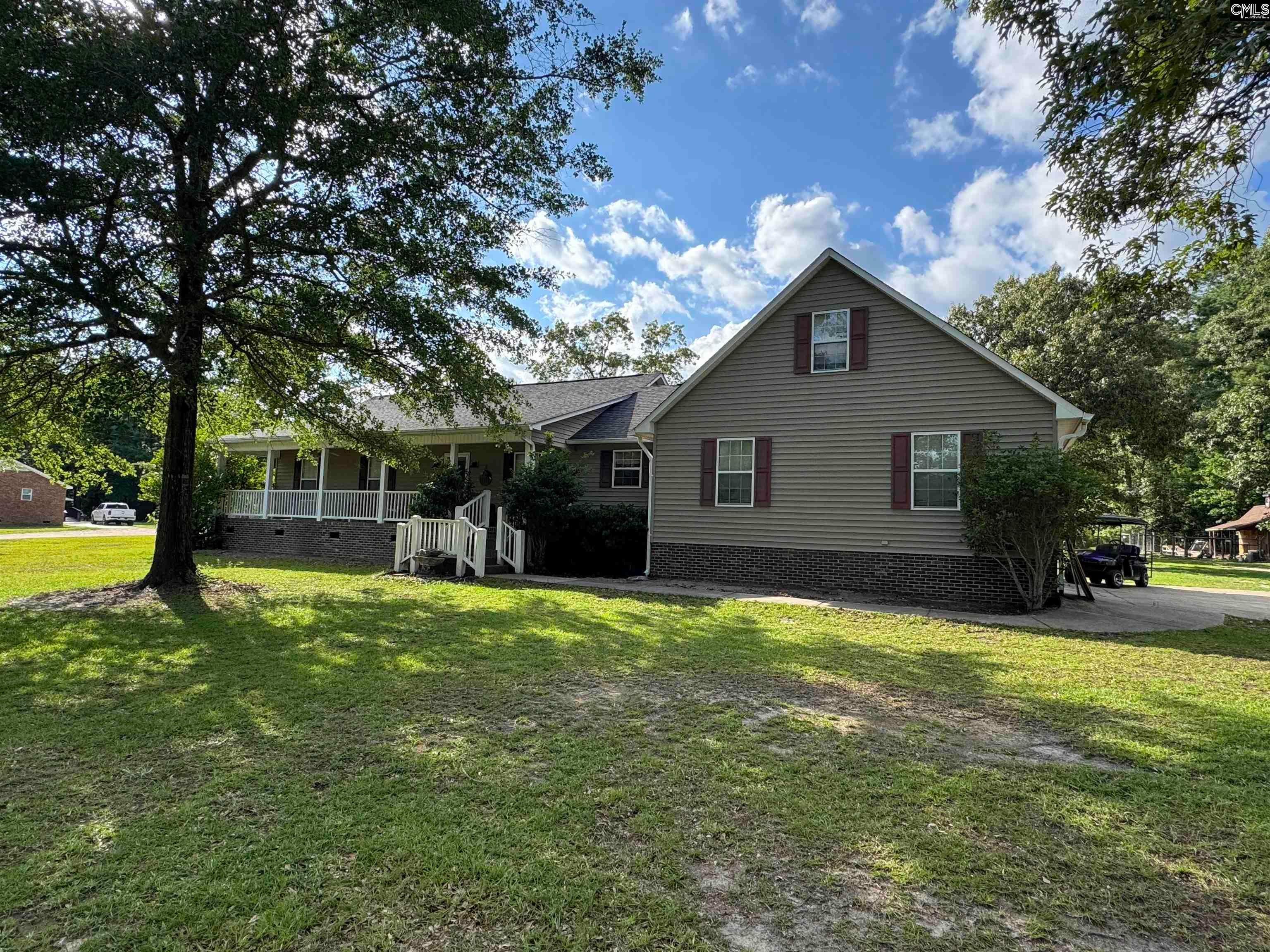 1344 Colie Branham Road — photo