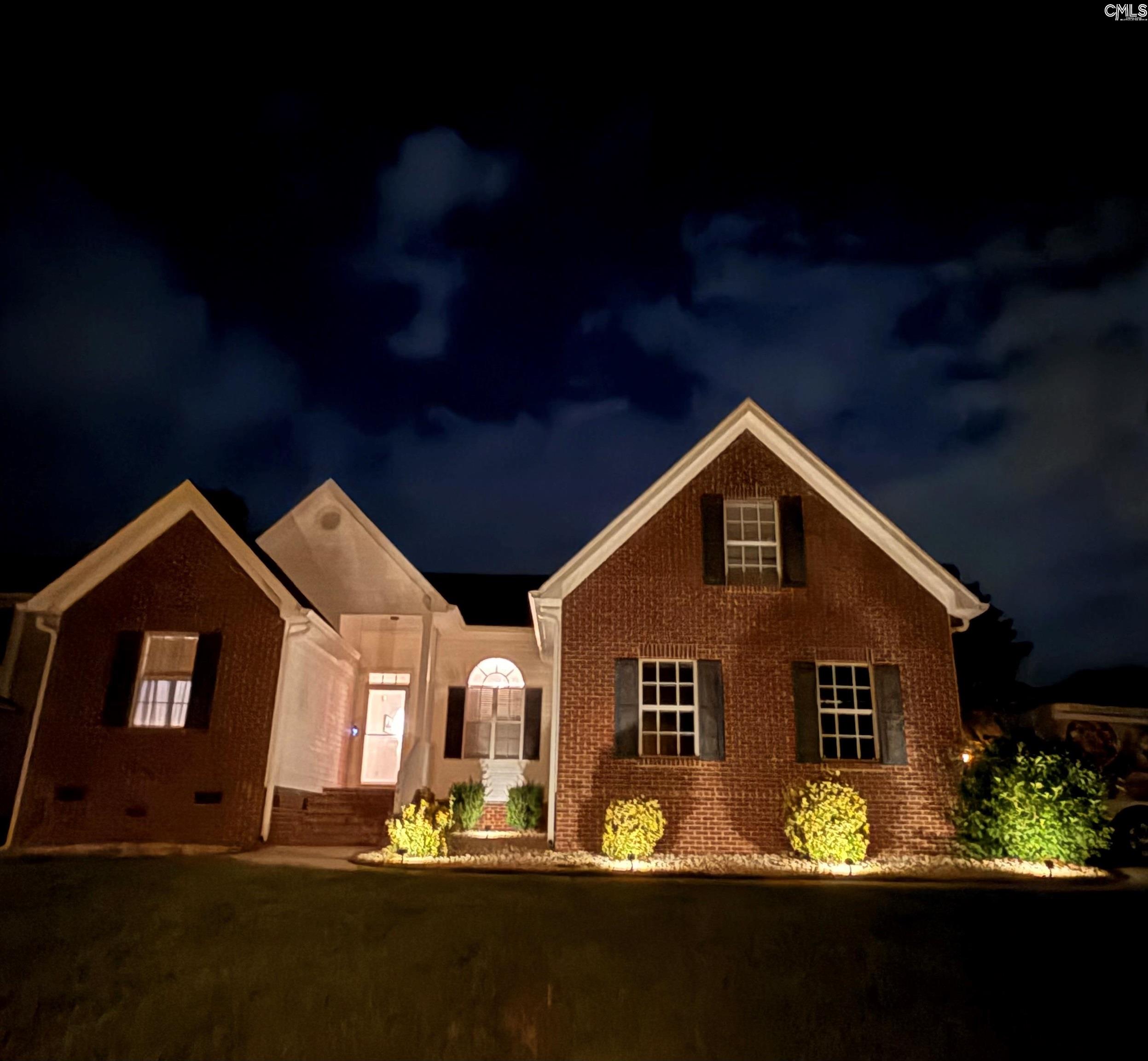 101 West Brook Court — photo