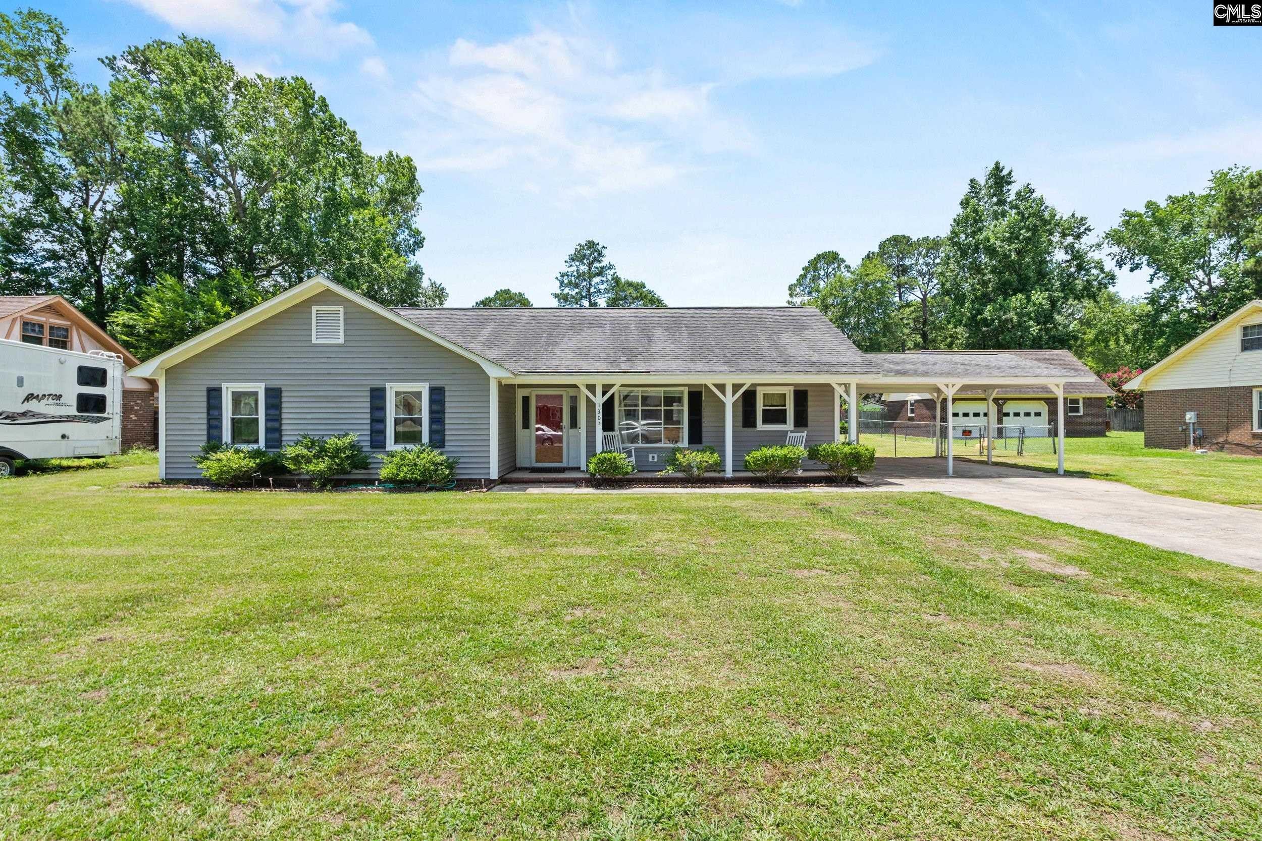 1304 Fairlawn Drive — photo