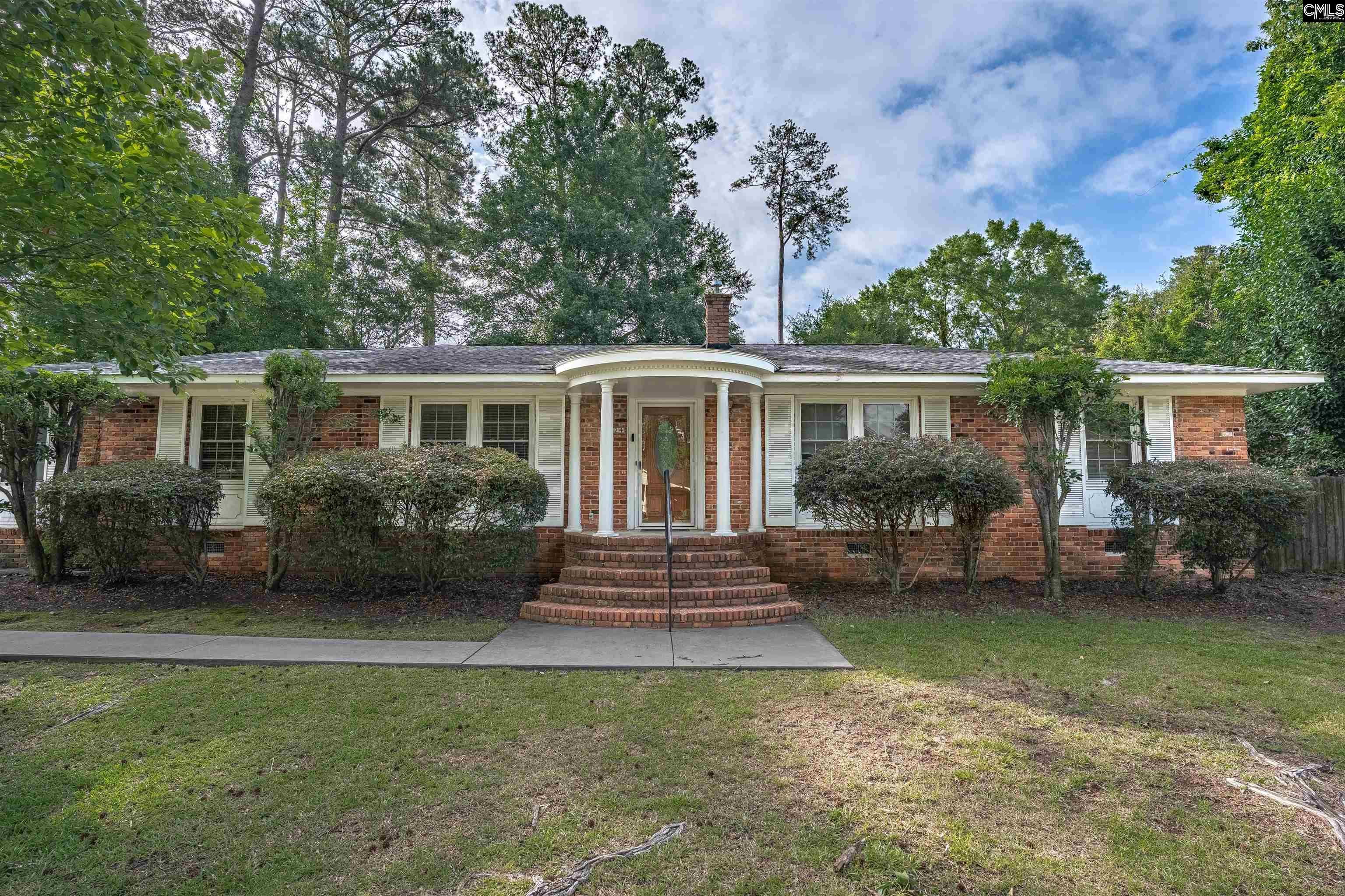 824 Fairwood Drive — photo