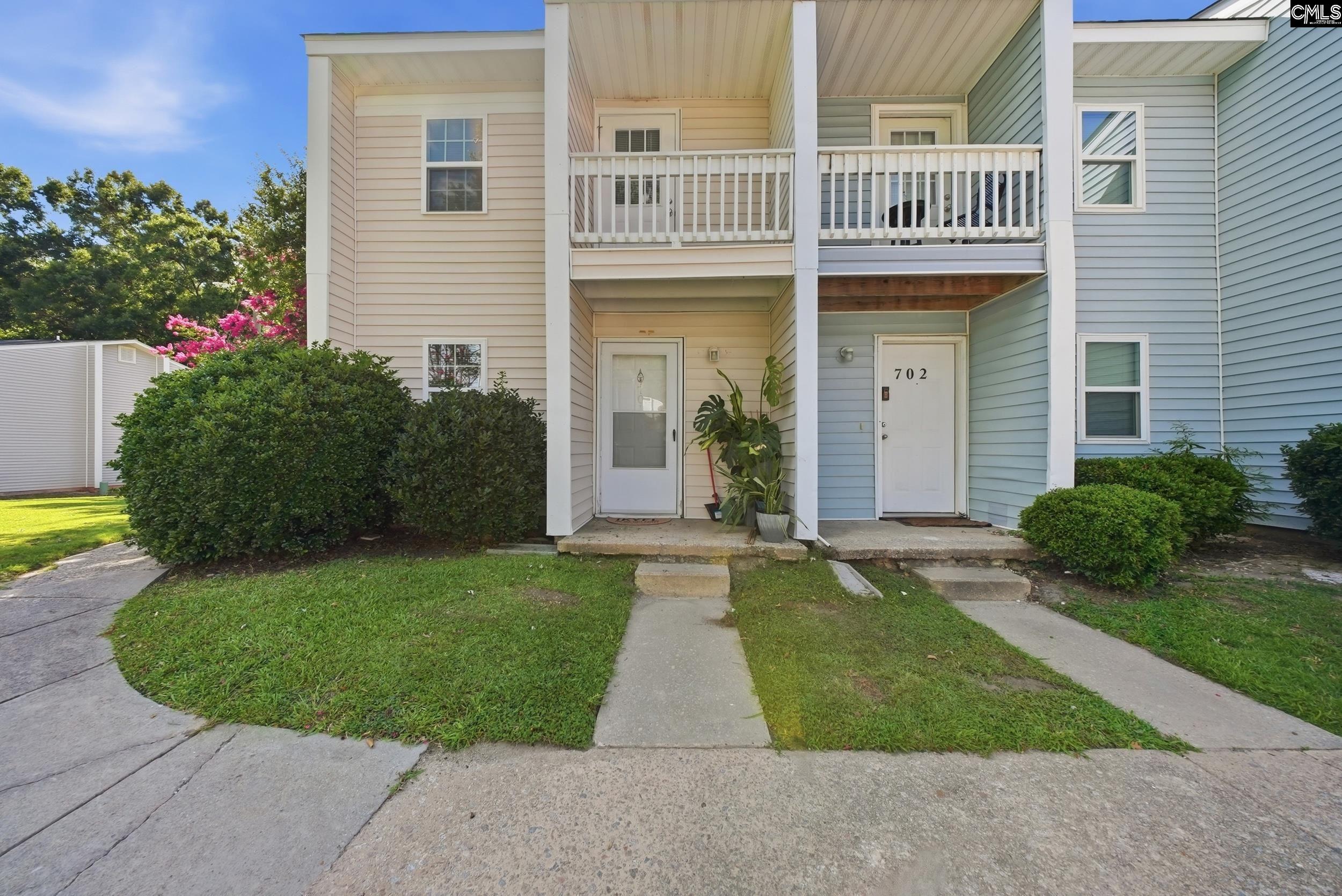 308 Percival Road 701 — photo