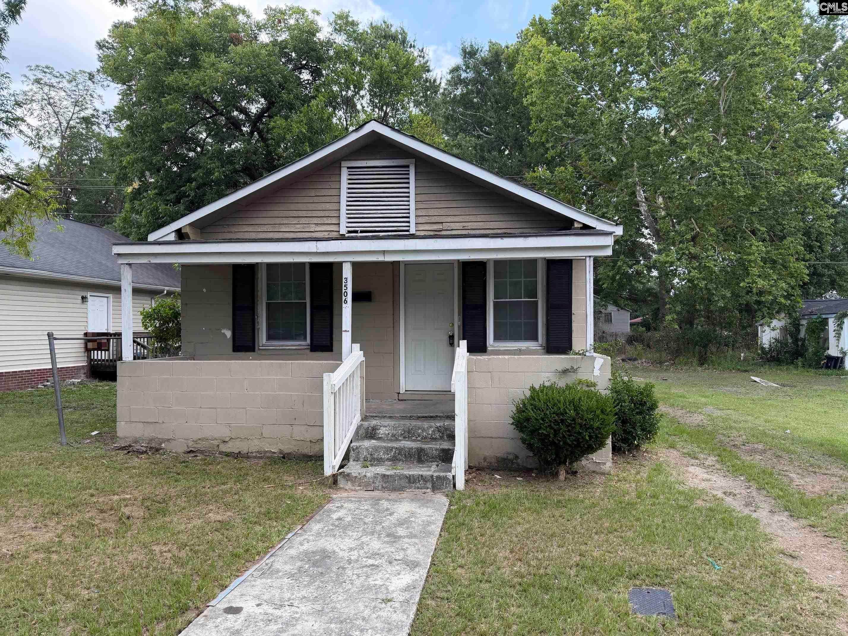 3506 Carver Street — photo