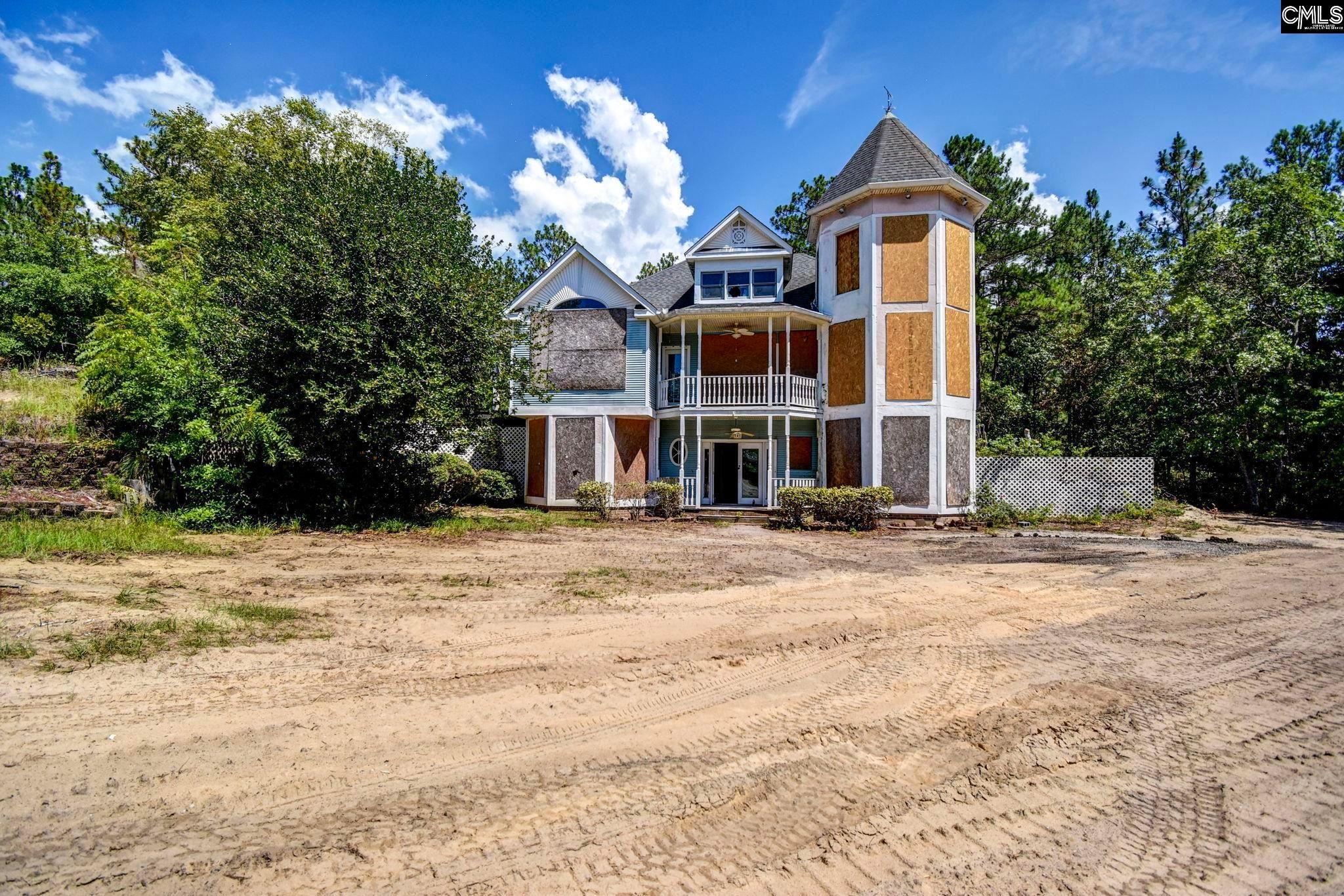 141 Browning Court — photo