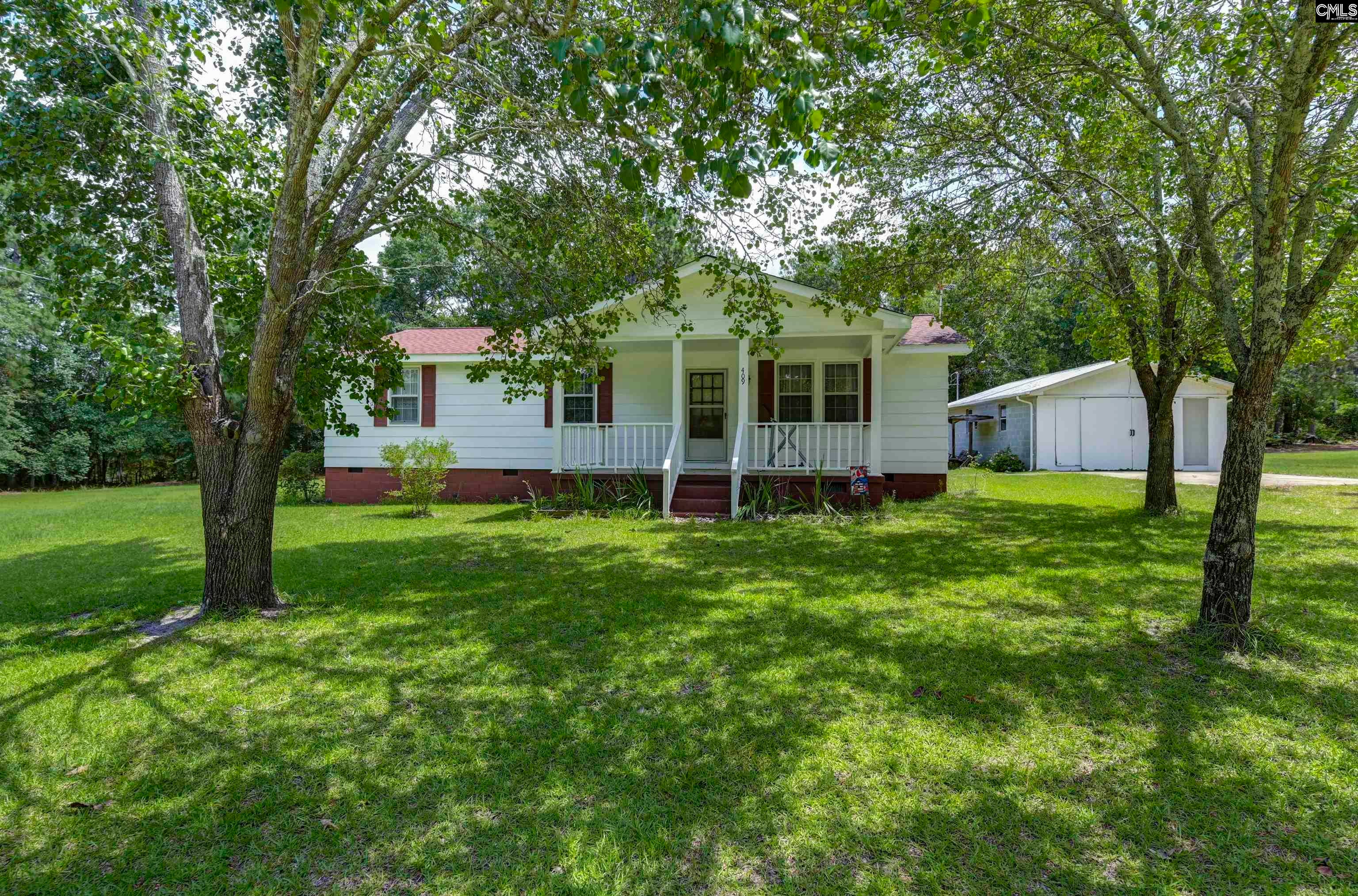 409 Hayride Road — photo