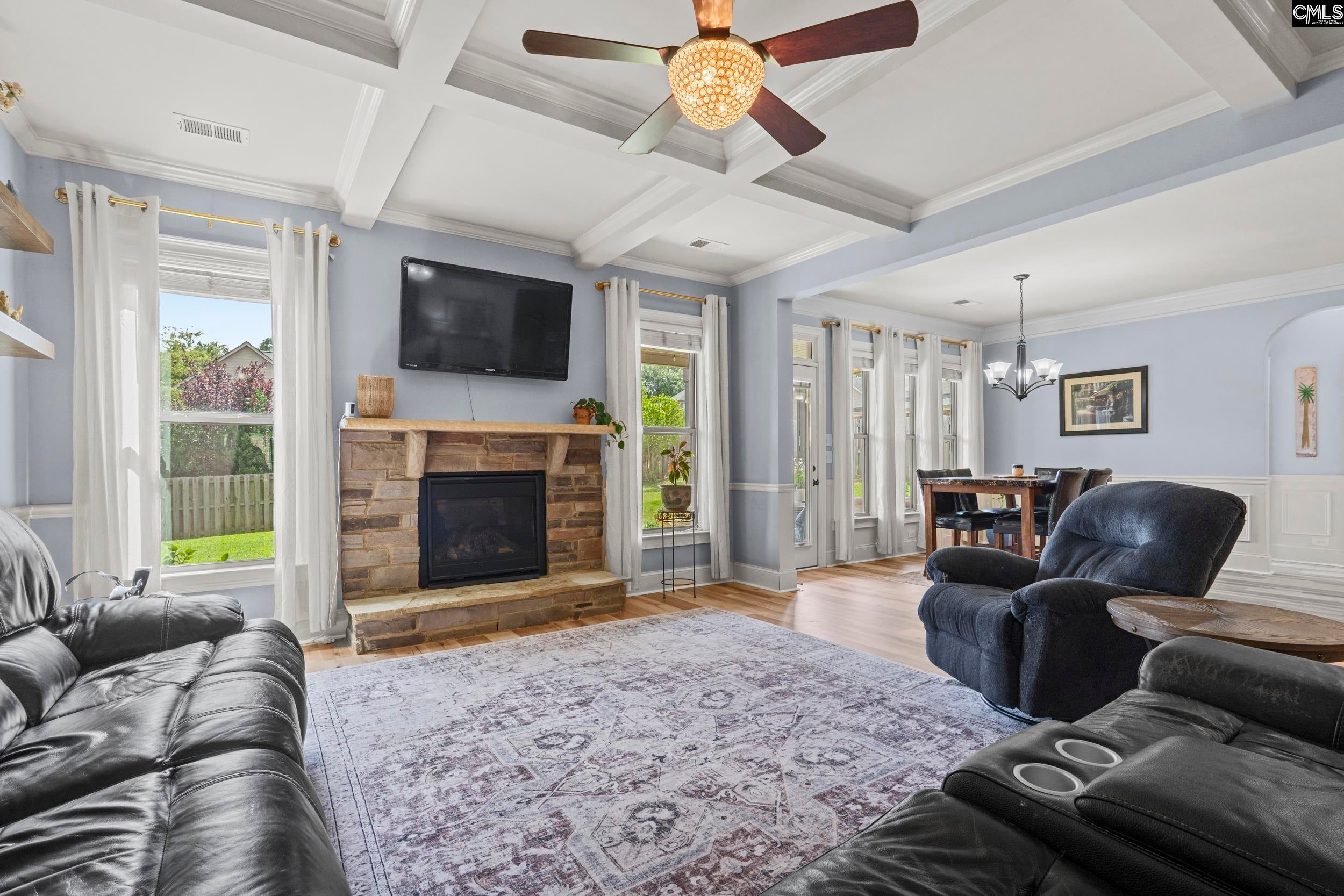 306 Gratis Court — photo