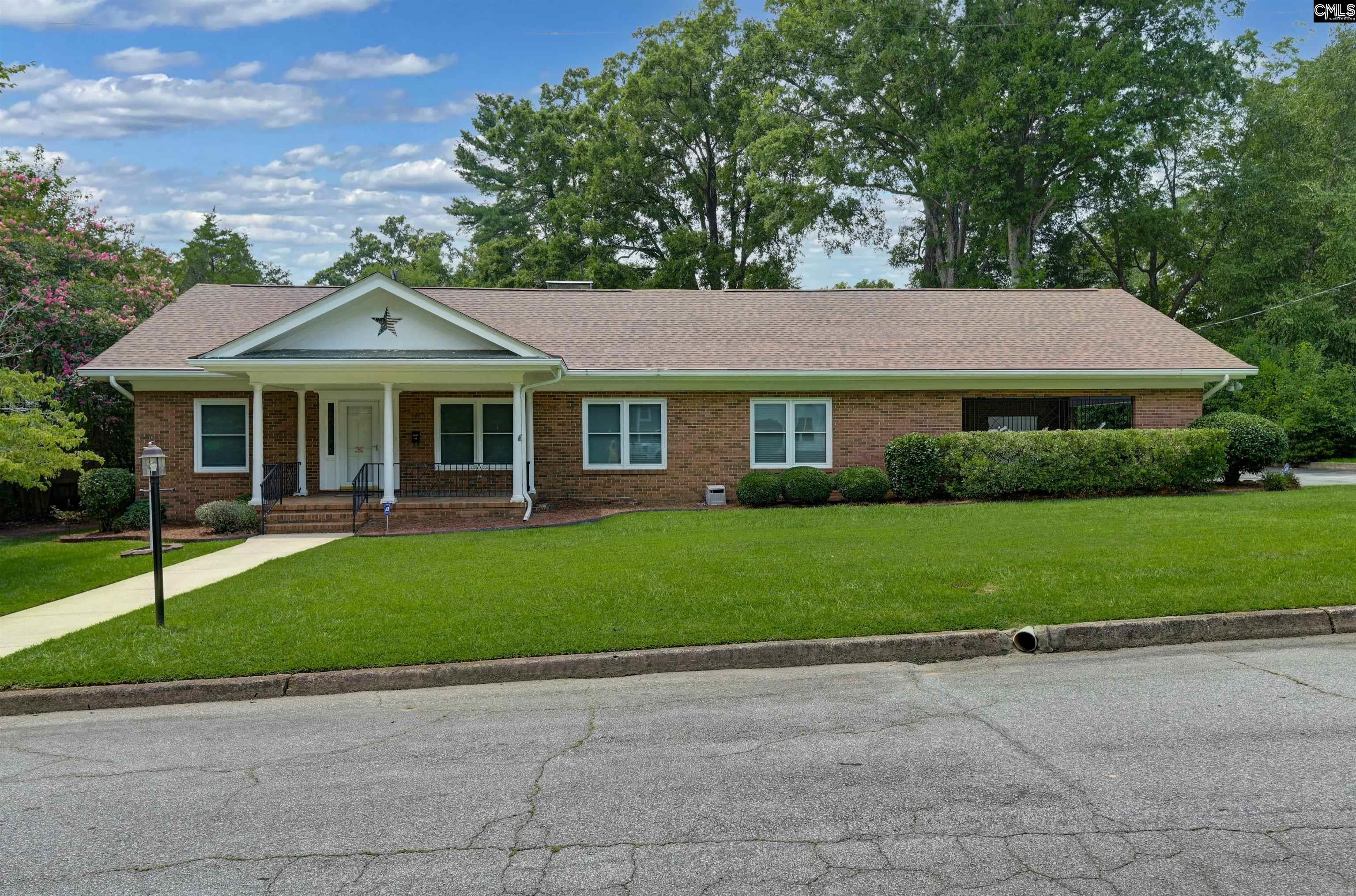 1119 Douglas Street — photo