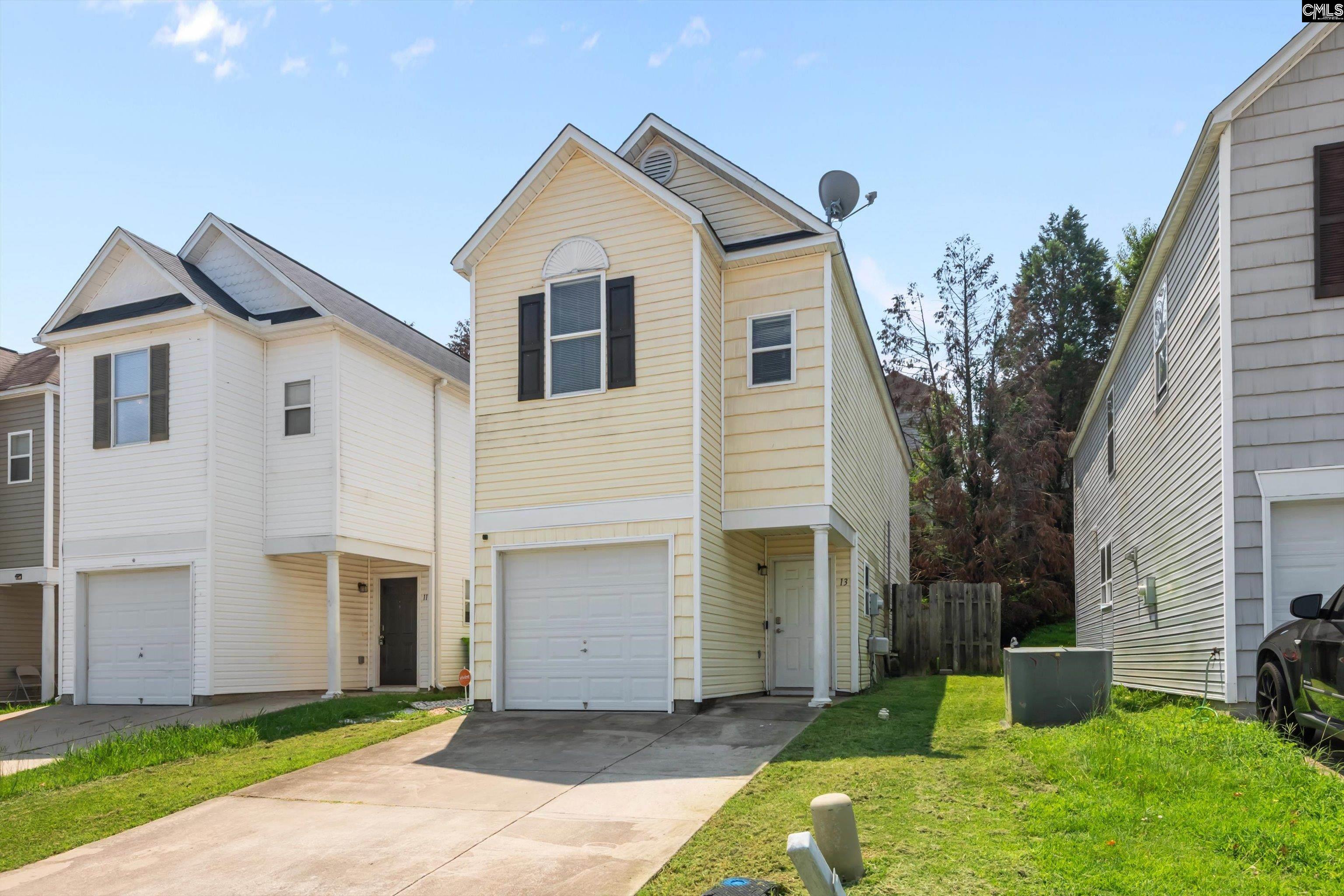 13 Gatewood Way — photo