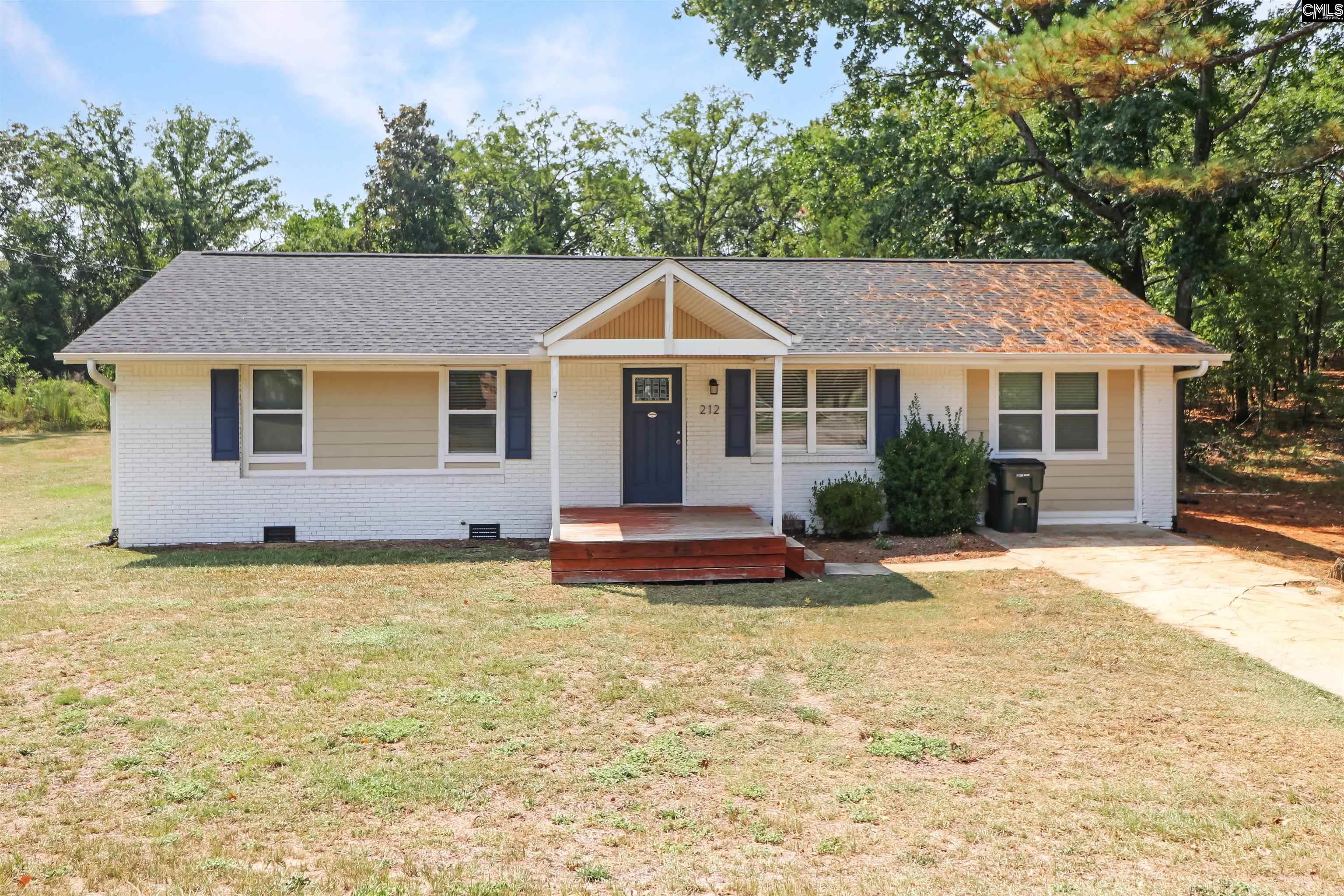 212 Adkins Circle — photo