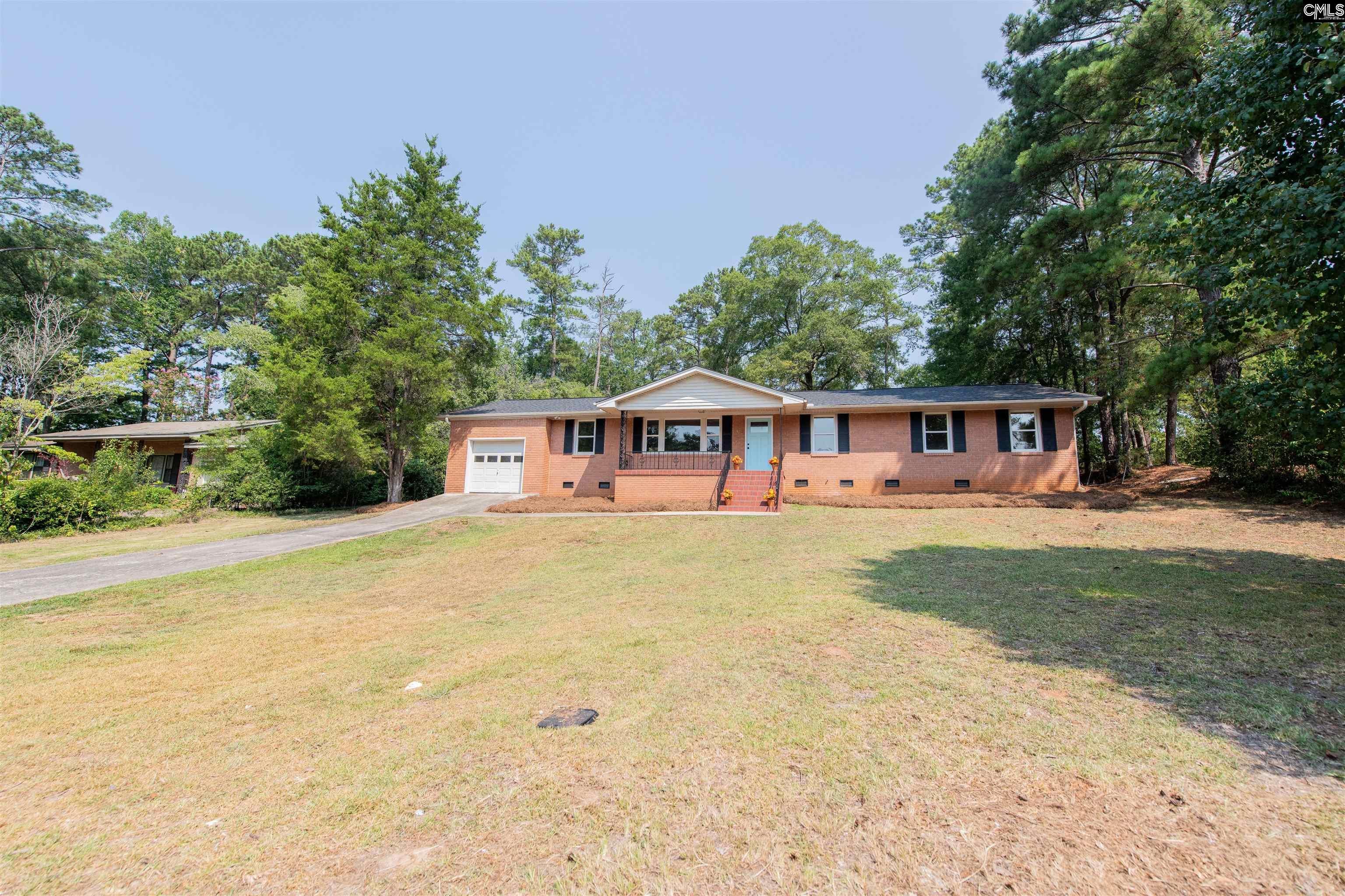 405 Grenadier Drive — photo