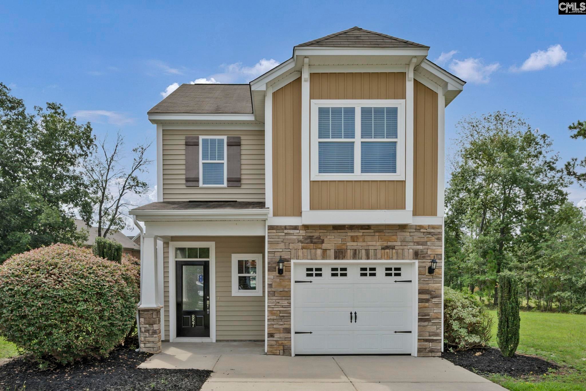 857 Parnell Court — photo